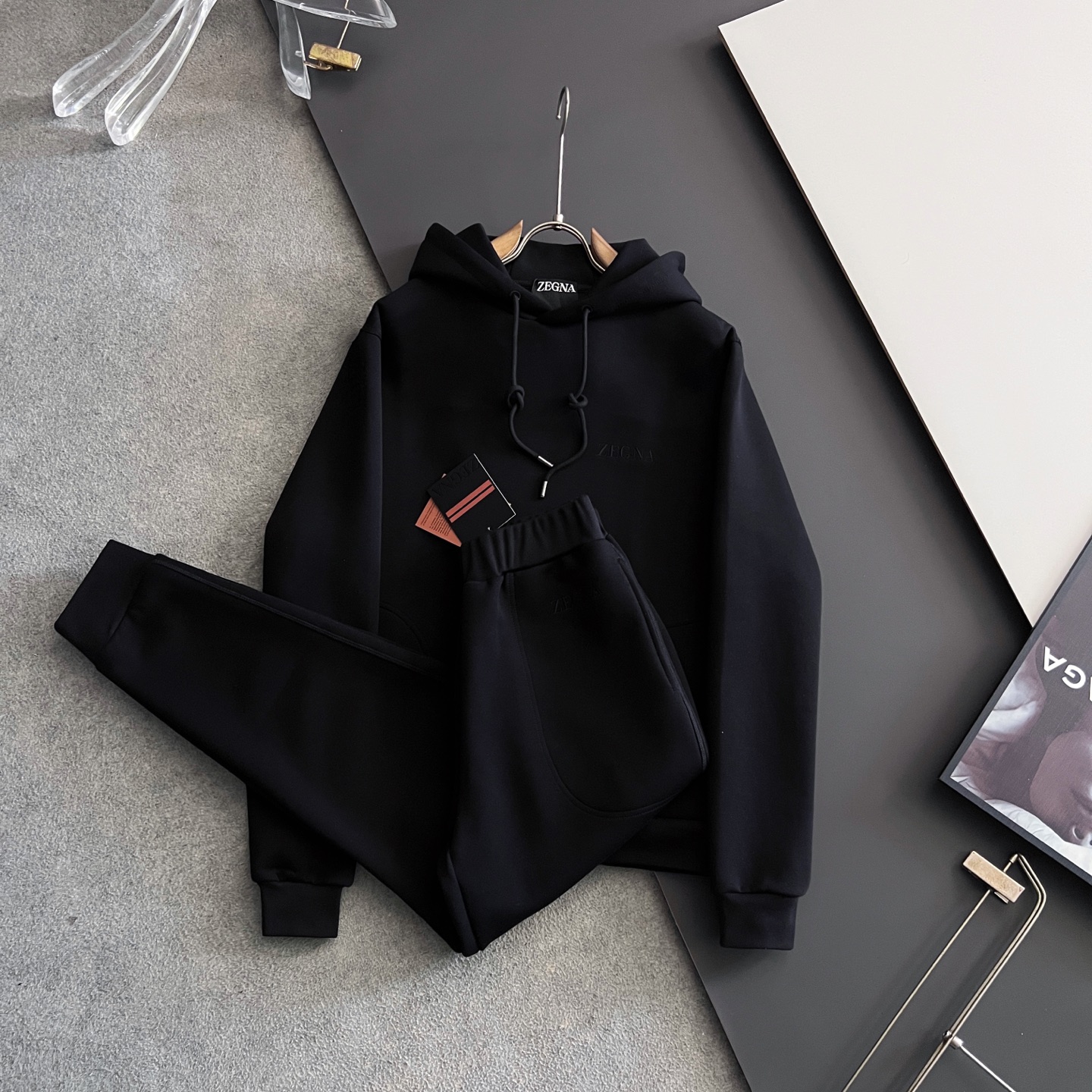 Luxury Custom Fabric Import Trends in Autumn 2025: High-End Comfort and Quality Assurance - 图片 1