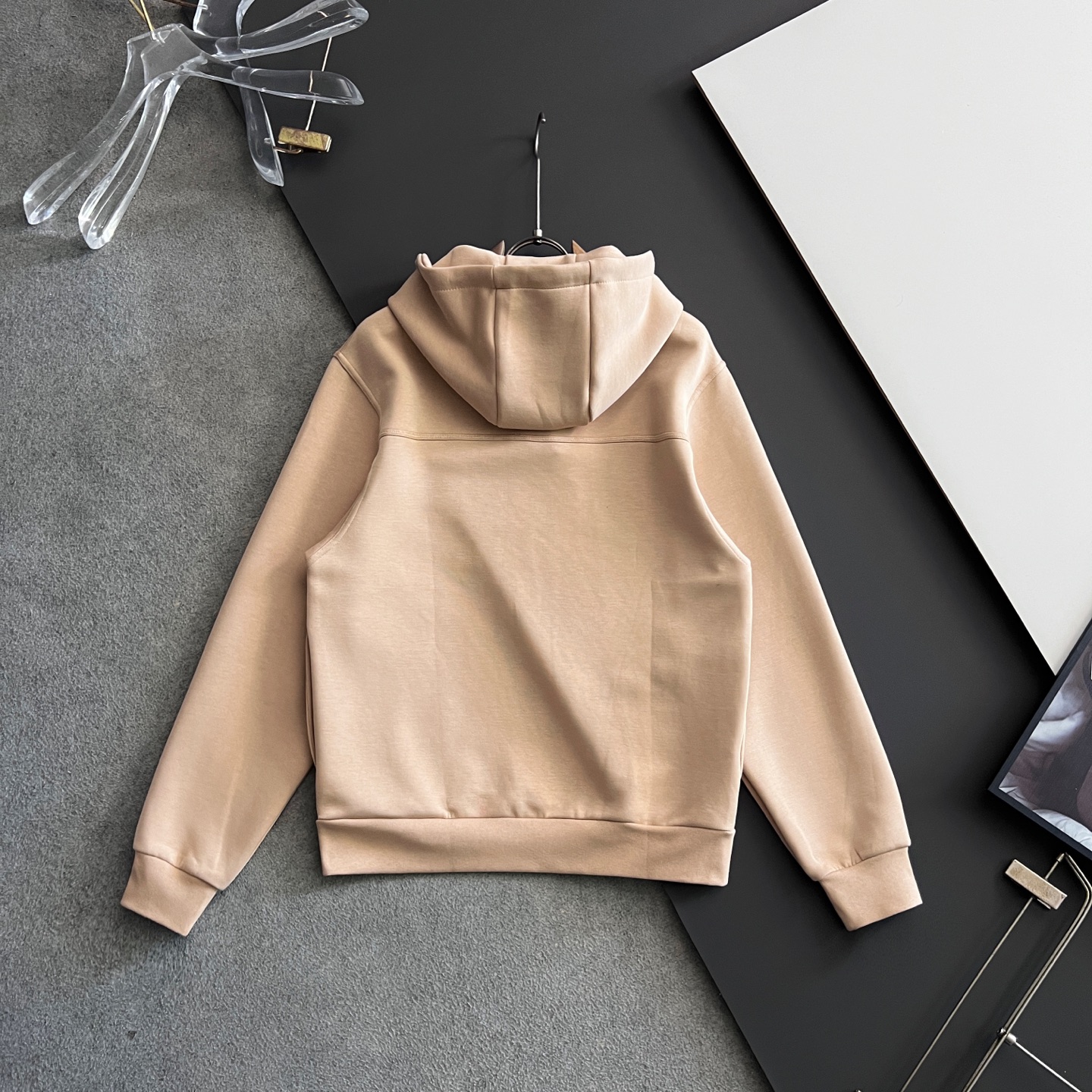 Title: “Luxurious High-End Custom-Ordered Fabrics for Autumn 2025: Unmatched Quality and Comfort” - 图片 7