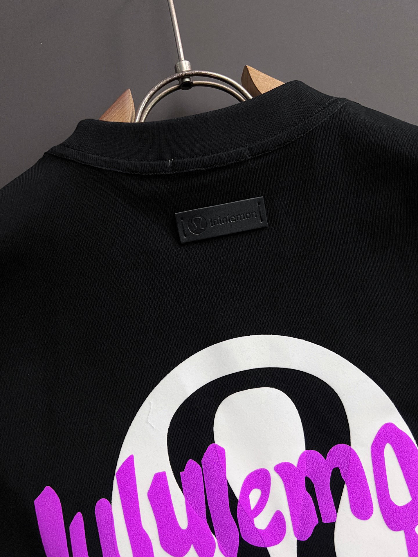 ）Lulu*、2025Ss🌟爆款280g纯棉双纱爆款现货四季系列短袖，简约基础衣橱神器， 休闲百搭必备款