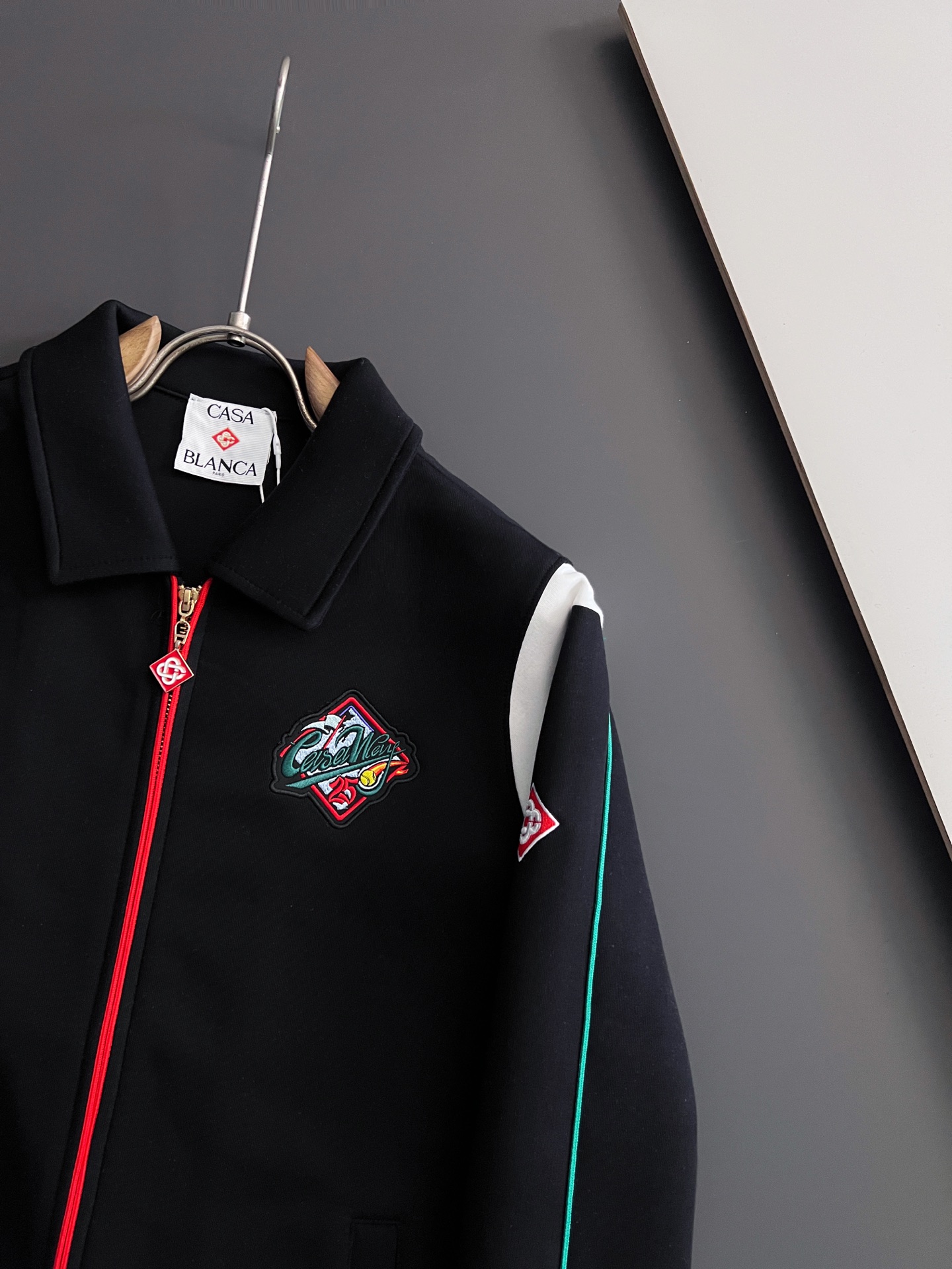 ） Cas*套装🌟 2025秋冬季款顶级进口私货，内里完美包边，上身舒服 无刺感 高端定制进口面料 排列