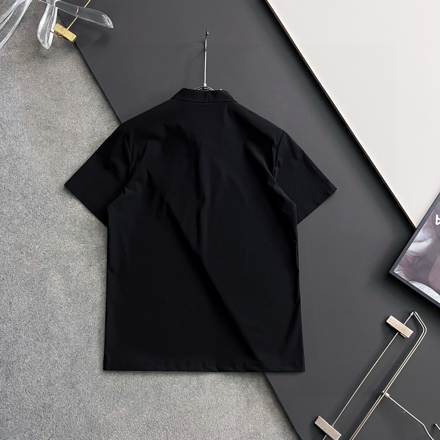 冰袖冰裤）Bur*25Ss🌟新款冰爽休闲裤 非常好看的基础款系列！采用定制冰爽弹力冰丝面料！具有防皱耐磨