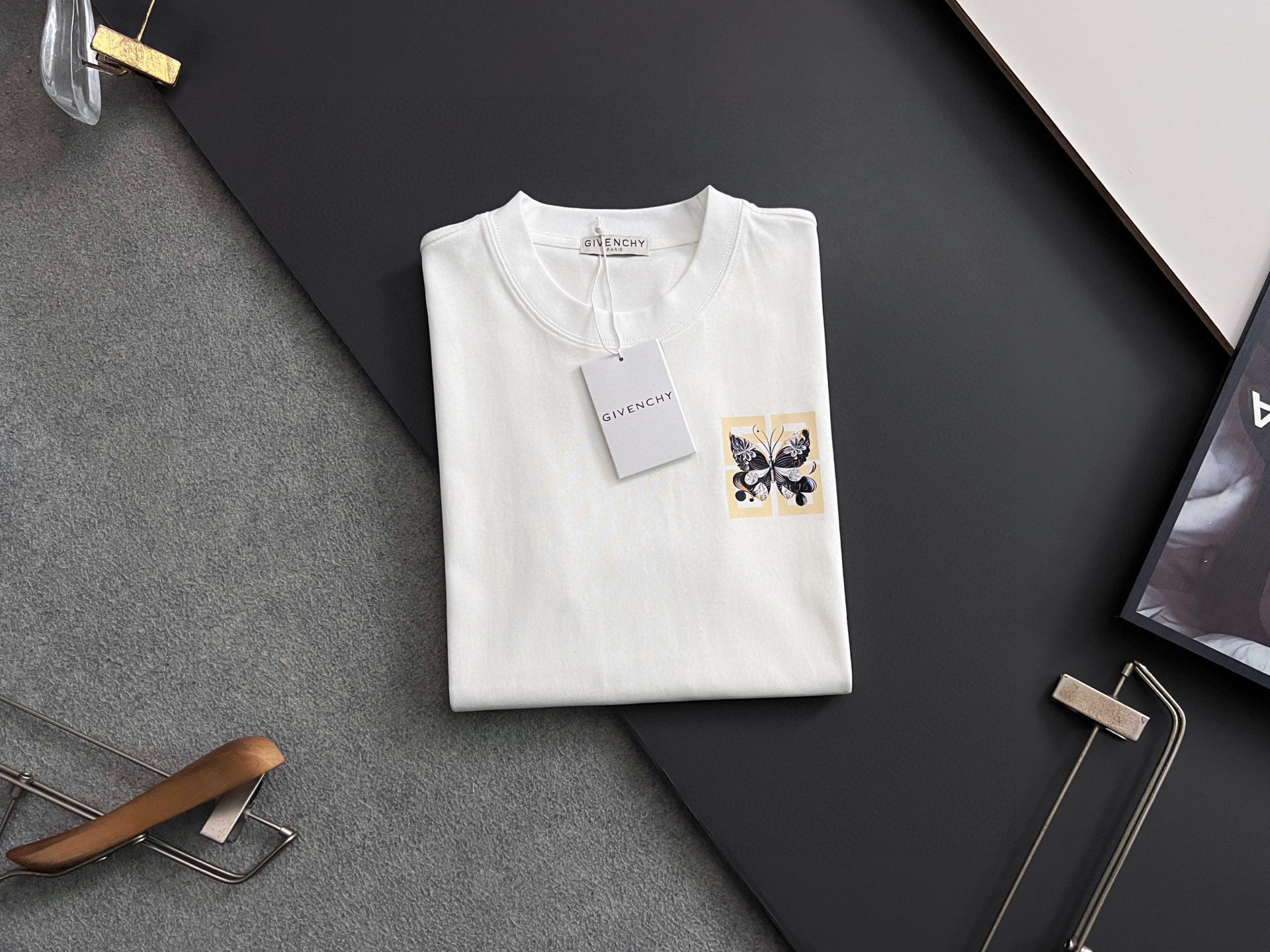 ）25款Giv*🌟最新独家爆款*.】重克280克纯棉双纱）爆款现货四季系列短袖，简约基础衣橱神器， 休闲