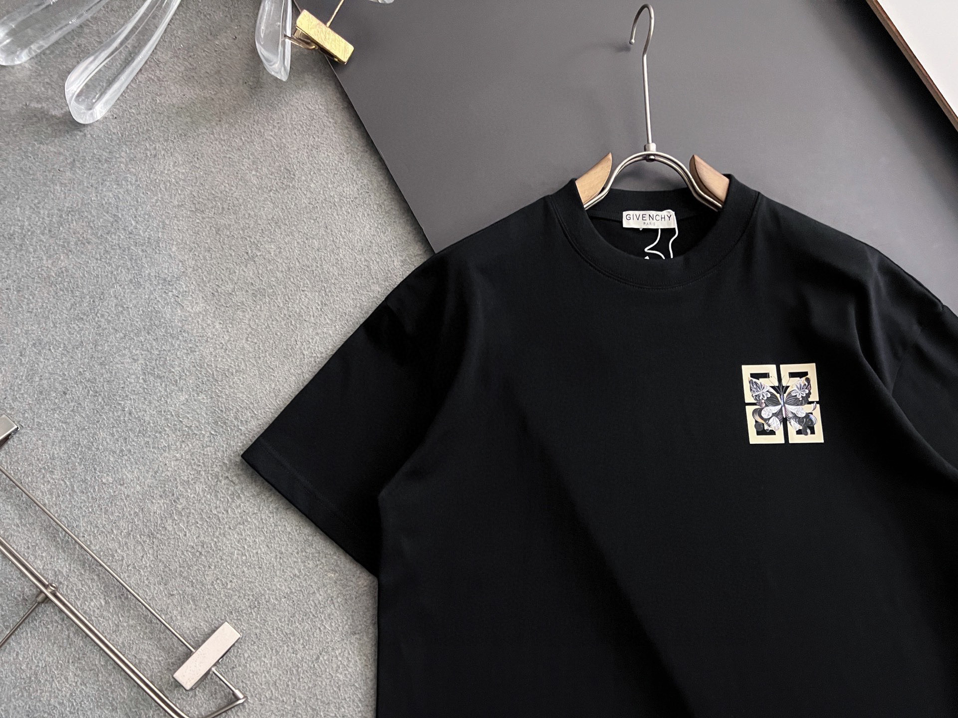 ）25款Giv*🌟最新独家爆款*.】重克280克纯棉双纱）爆款现货四季系列短袖，简约基础衣橱神器， 休闲