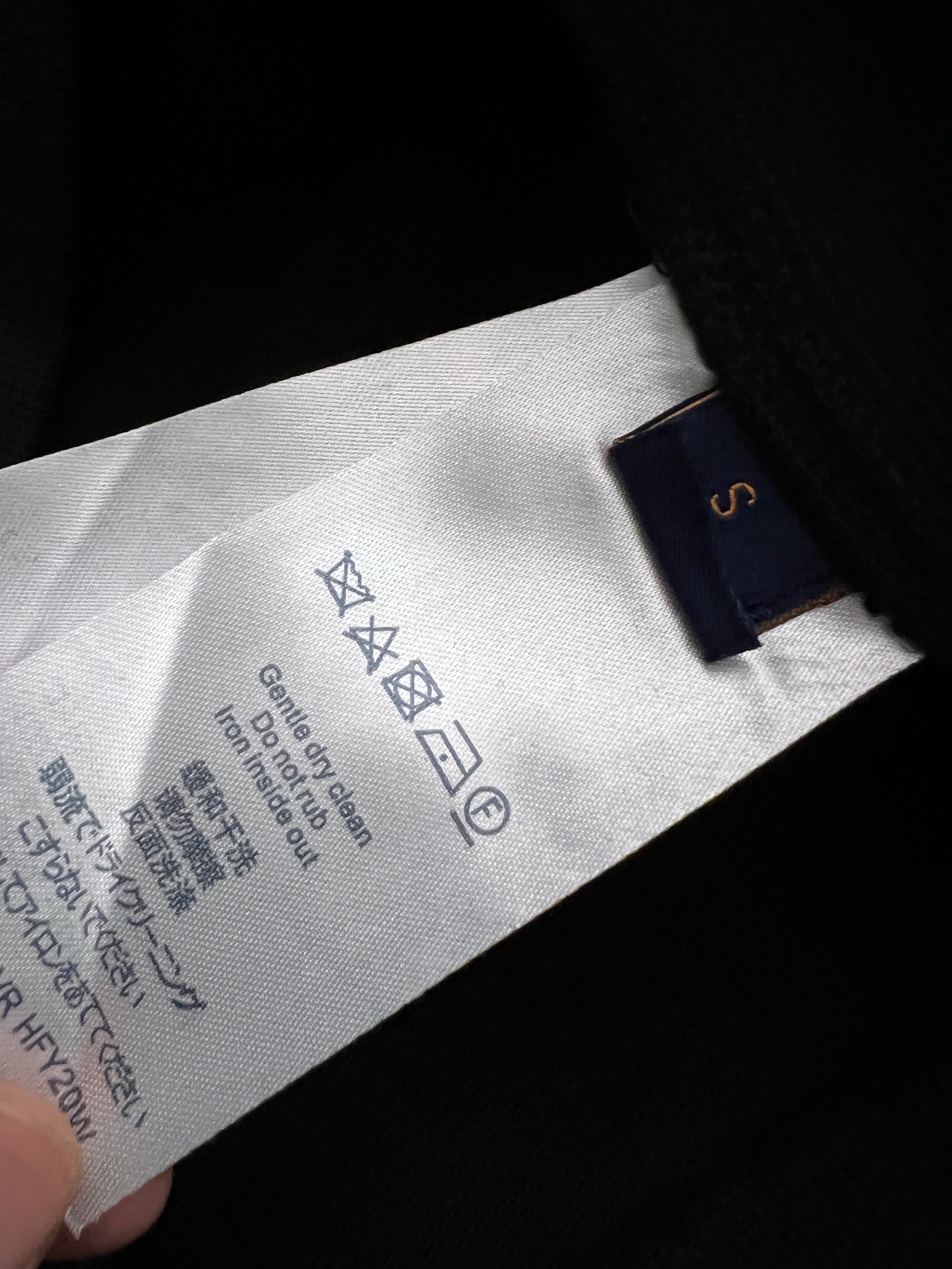 ）1V*｜高端定制420克纯棉卫衣下摆加长款（穿上去还不臃肿）  不缩水，无尘，黑色洗后不泛白，。 最新