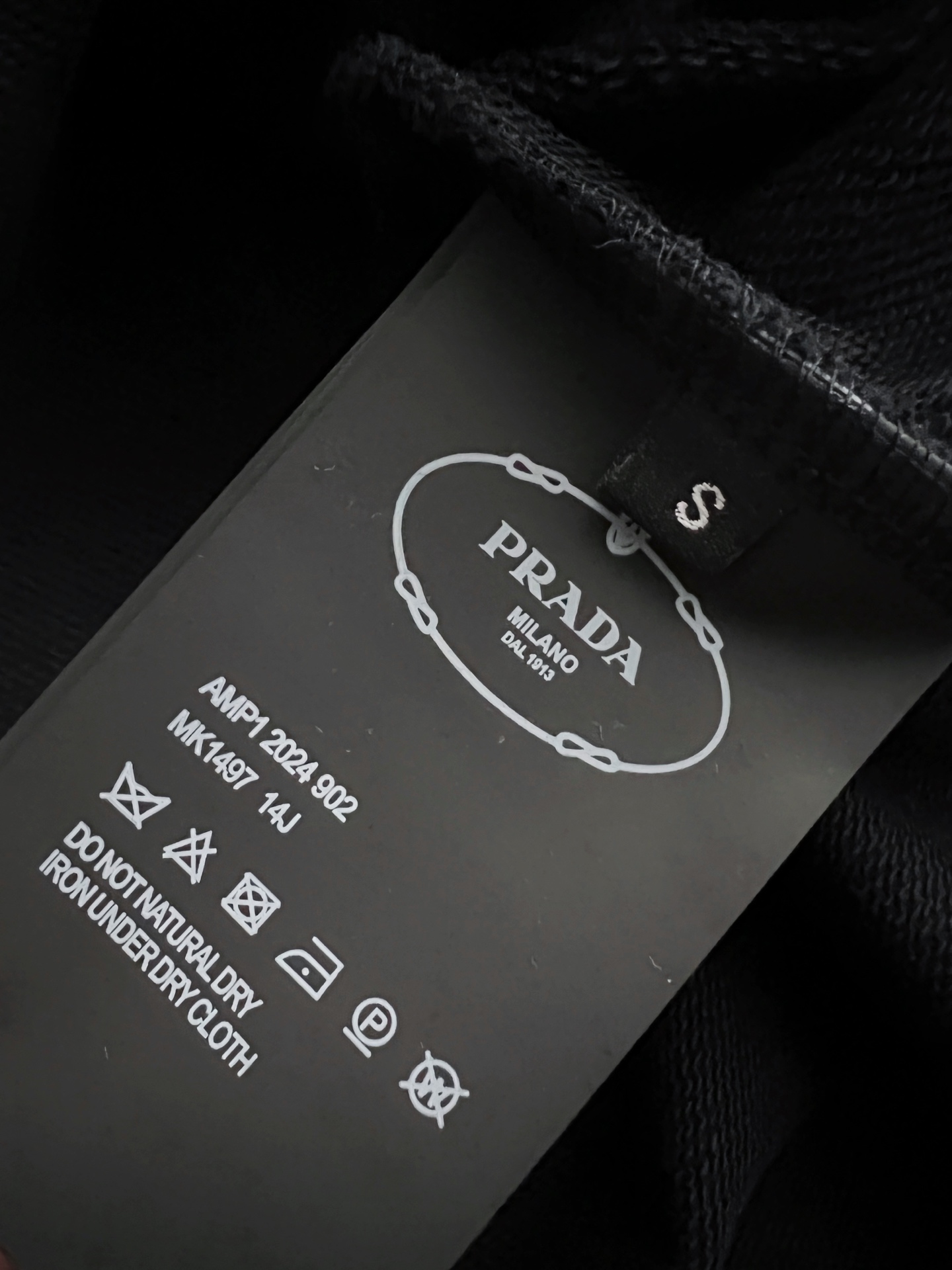 ）Prad、2025Ss秋冬新款卫衣，精美工艺圆领款，特制纯棉400克面料升级水洗大毛圈、柔软贴身科技面