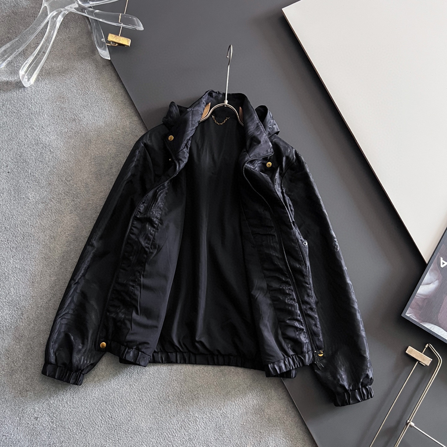 ）1V、2025ss秋冬新款发布❤️驴牌翻领立领夹克外套，穿上就是舒适自在又显瘦的存在，慵懒而随性，结合