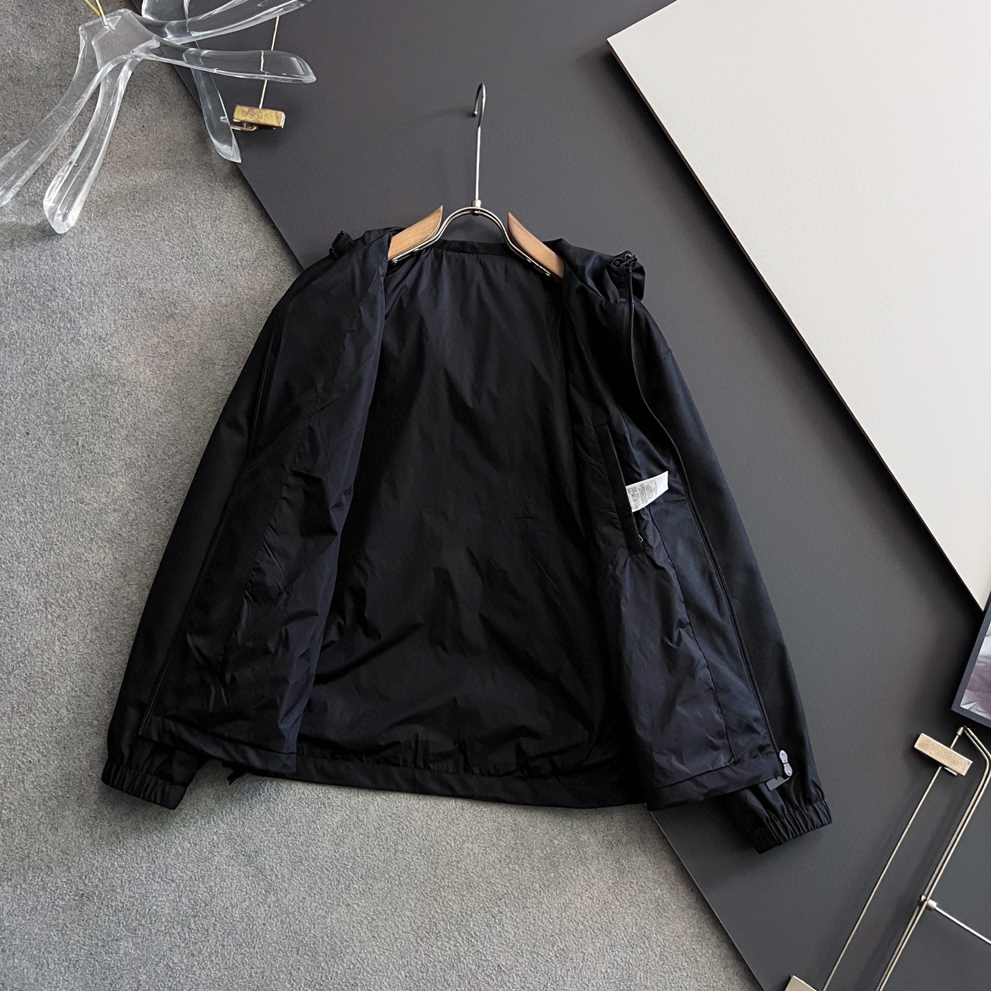 ）Bur、2025ss秋冬新款发布❤️翻领立领夹克外套，穿上就是舒适自在又显瘦的存在，慵懒而随性，结合干