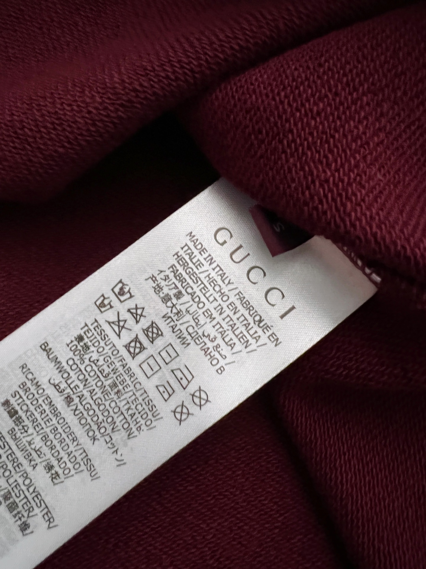 ）Gucc、2025Ss秋冬新款卫衣，精美工艺圆领款，特制纯棉400克面料升级水洗大毛圈、柔软贴身科技面