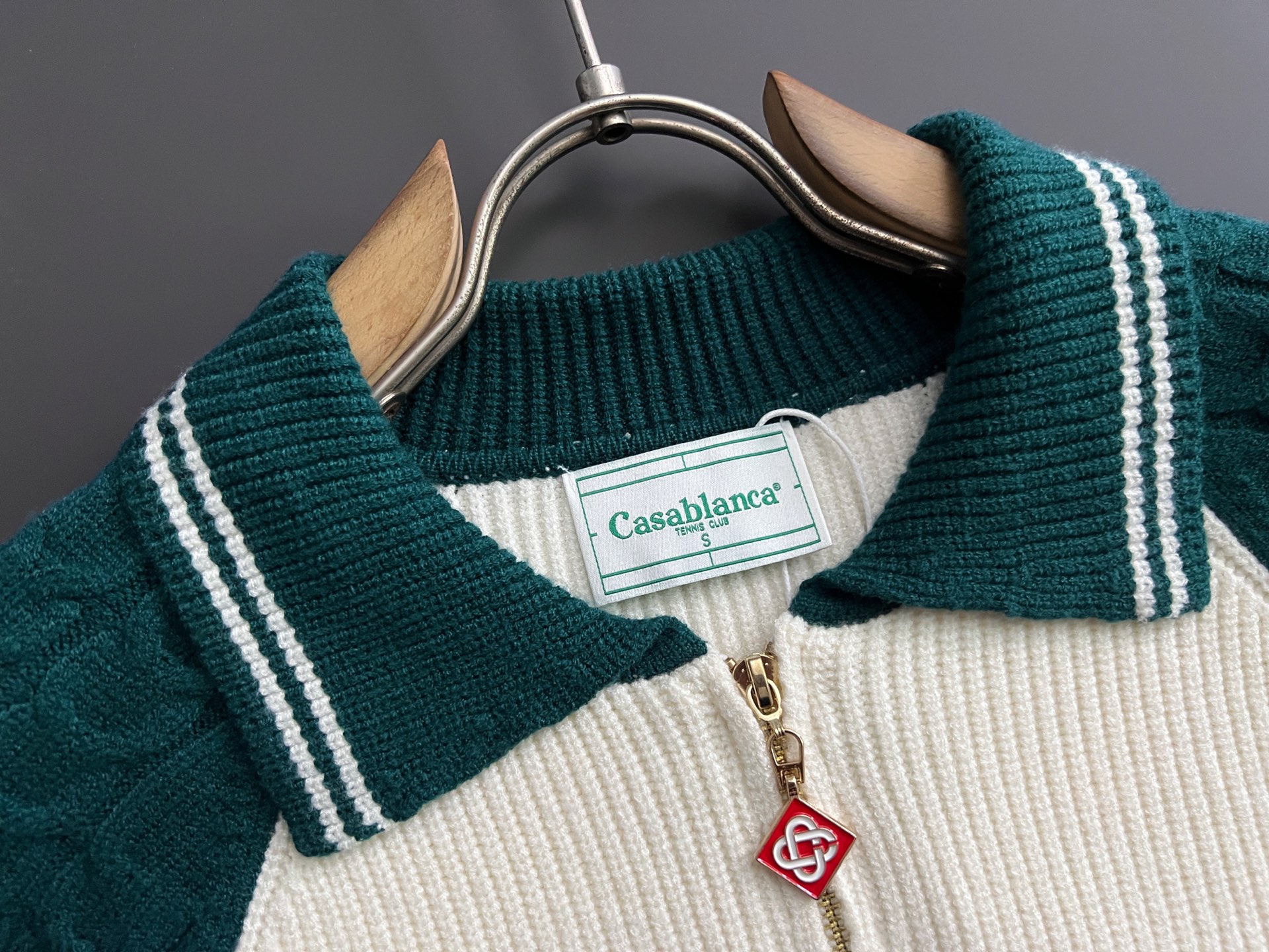 ）Cas布兰卡*2025新季春款男士针织毛衣🔥全新支数16针天丝初剪面料，轻薄柔软 手感顺滑舒适透气，上