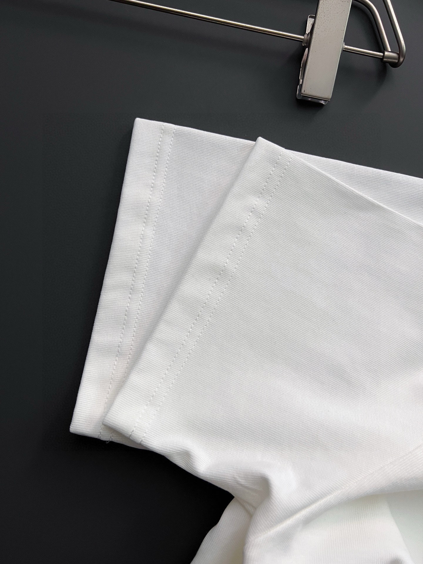 ）Lulu*、2025Ss🌟爆款260g纯棉双纱爆款现货四季系列短袖，简约基础衣橱神器， 休闲百搭必备款