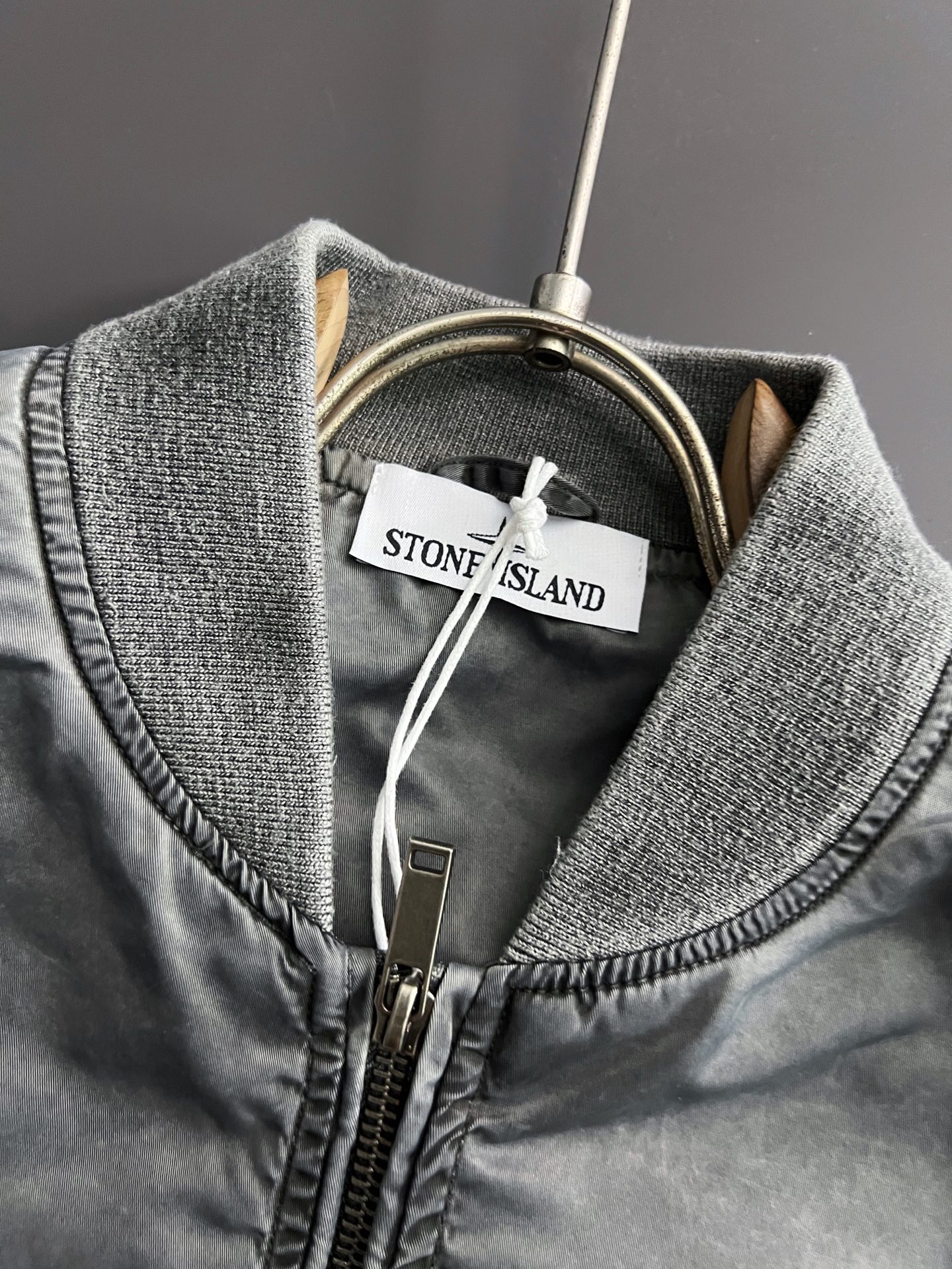 ）Stone*Island绝美复古枪色、25ss水洗美式复古飞行夹克短版棒球领夹克 🔥🔥特色Logo热转