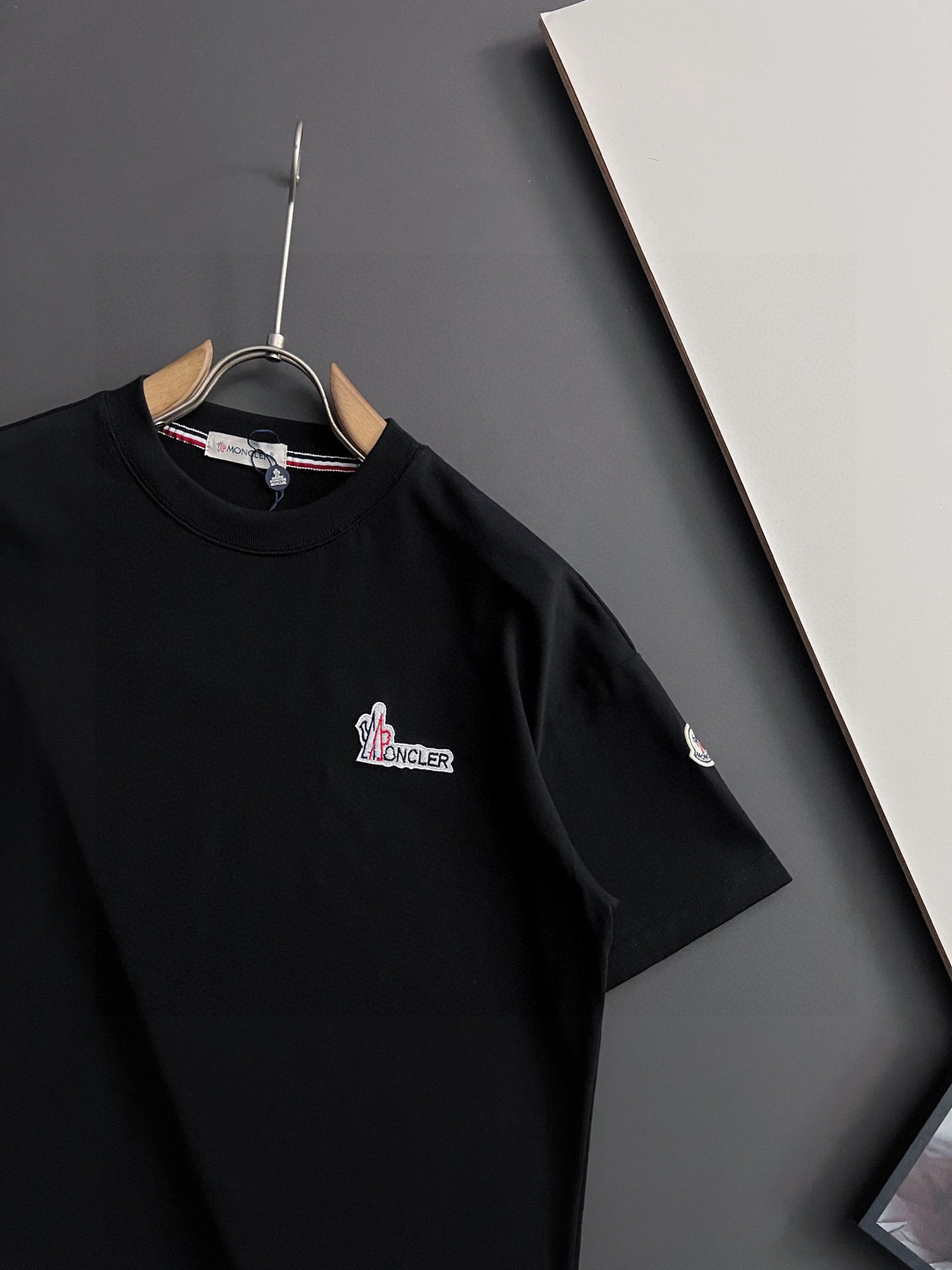 ）Moncle*、爆款王炸2025Ss🌟爆款310g纯棉双纱爆款现货四季系列短袖，简约基础衣橱神器， 休