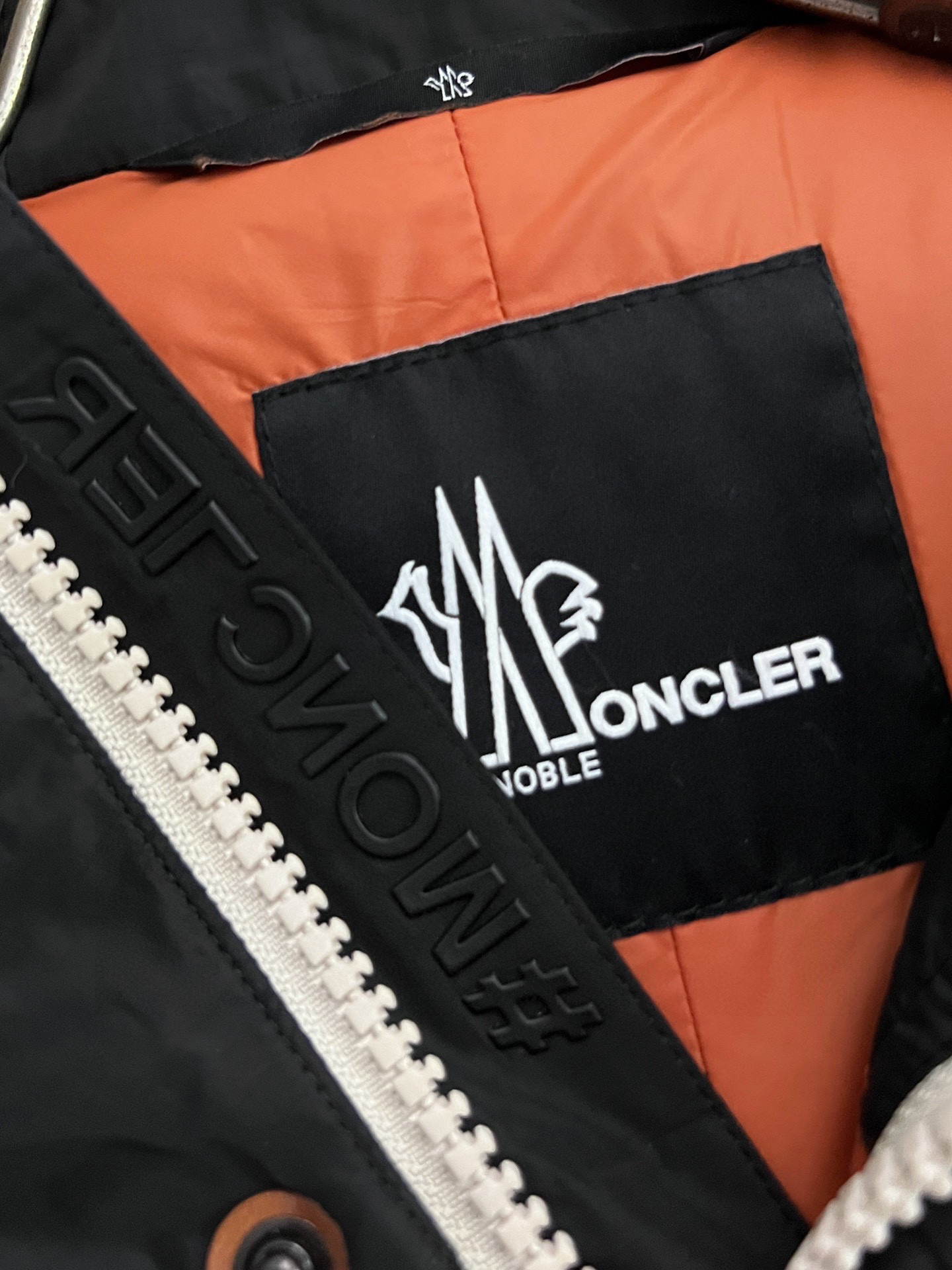 ）Moncle*顶级棉衣、秋冬最新款宇航飞行员✈️内胆棉衣，完美[强]完美[强]完美[强]，面料非常舒适