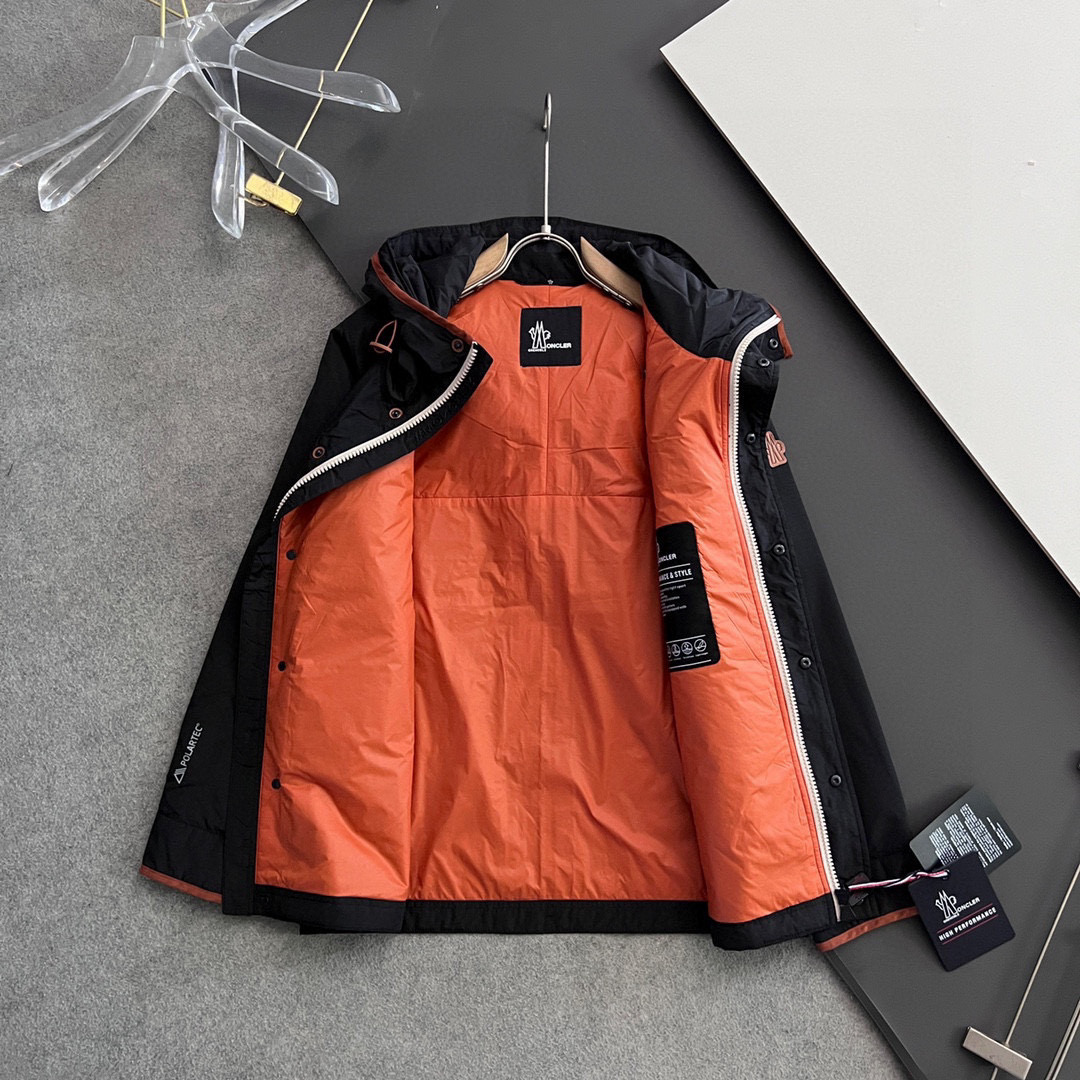 ）Moncle*顶级棉衣、秋冬最新款宇航飞行员✈️内胆棉衣，完美[强]完美[强]完美[强]，面料非常舒适