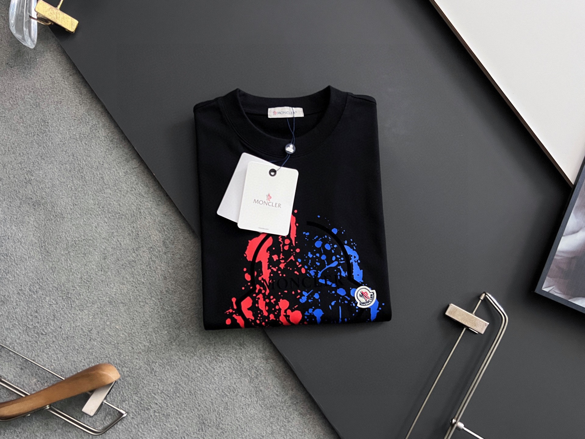 ）25款Moncle*🌟最新独家爆款*.】重克280克纯棉双纱）爆款现货四季系列短袖，简约基础衣橱神器，