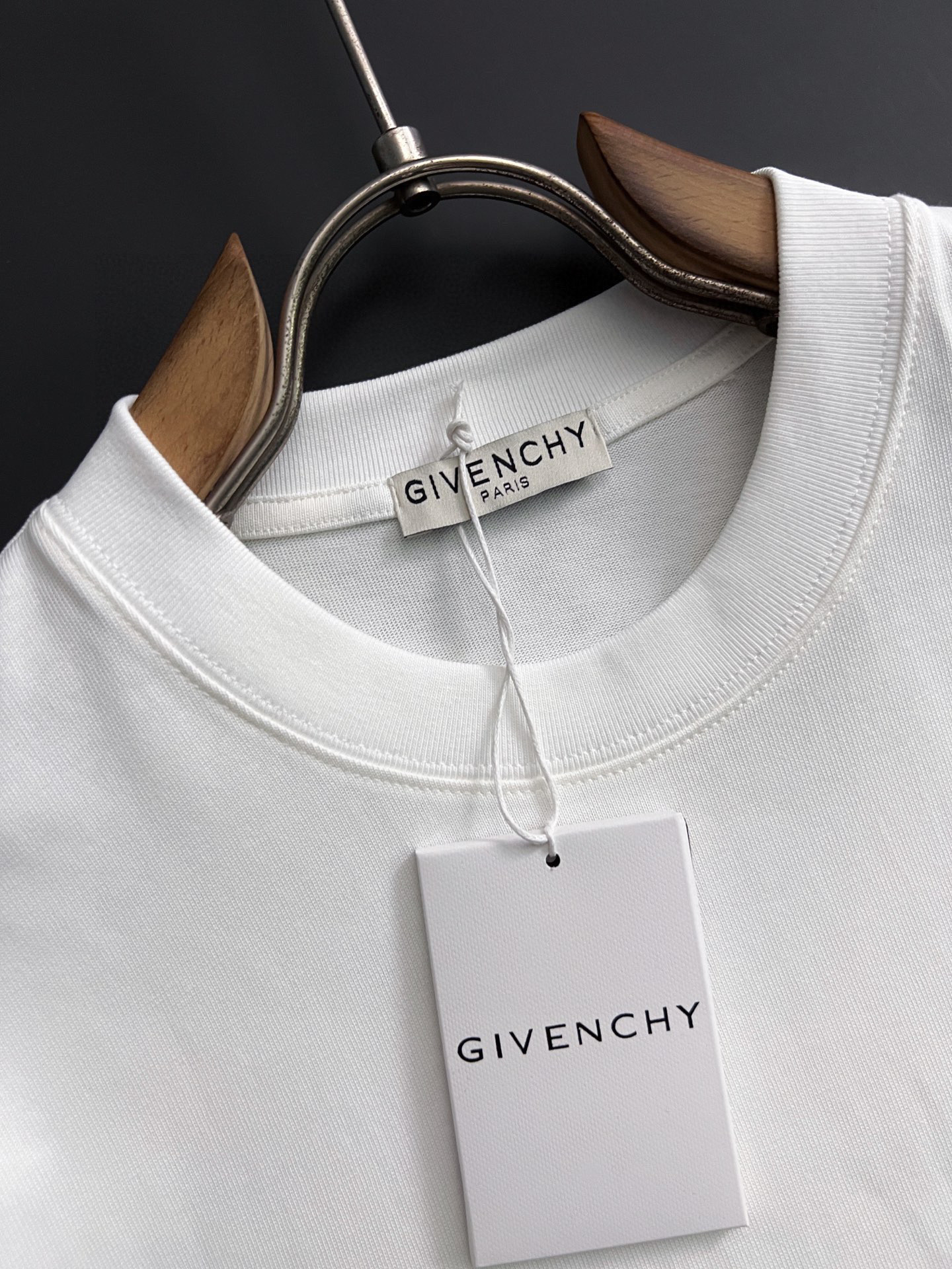 ）Giv*、🌟2025Ss爆款280g纯棉双纱爆款现货四季系列短袖，简约基础衣橱神器， 休闲百搭必备款）