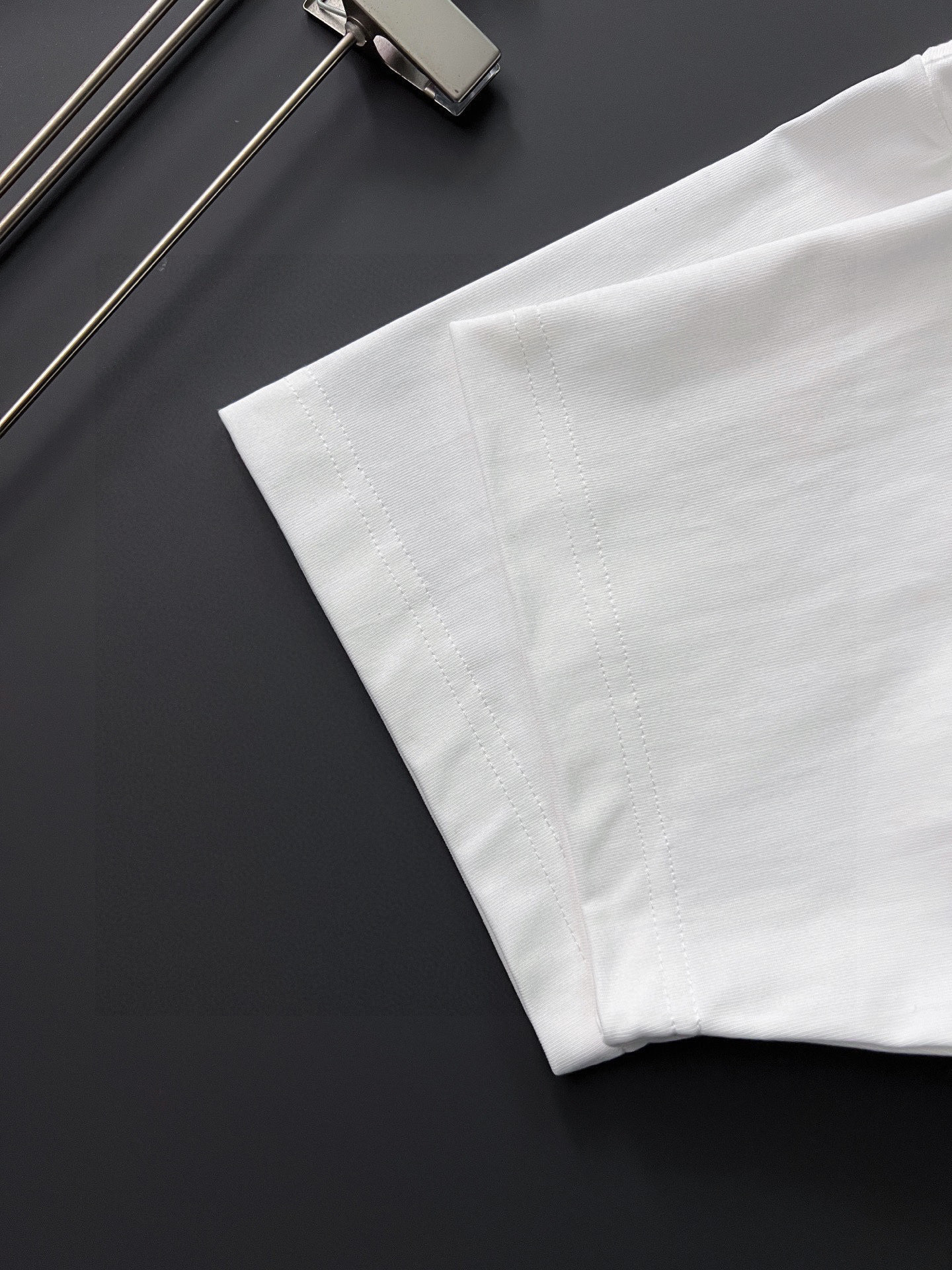 ）Giv*、🌟2025Ss爆款280g纯棉双纱爆款现货四季系列短袖，简约基础衣橱神器， 休闲百搭必备款）