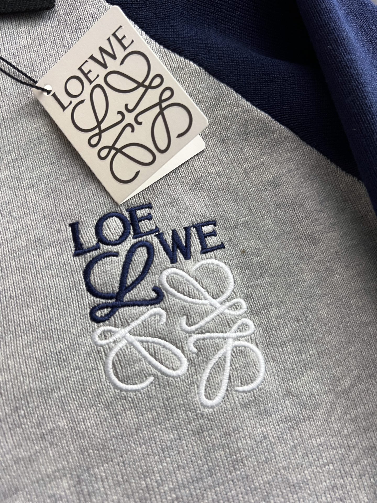 ）Loe*2025新款系列针织卫衣🔥全新支数16针初剪面料，轻薄柔软 手感顺滑舒适透气，上身效果极佳，胸