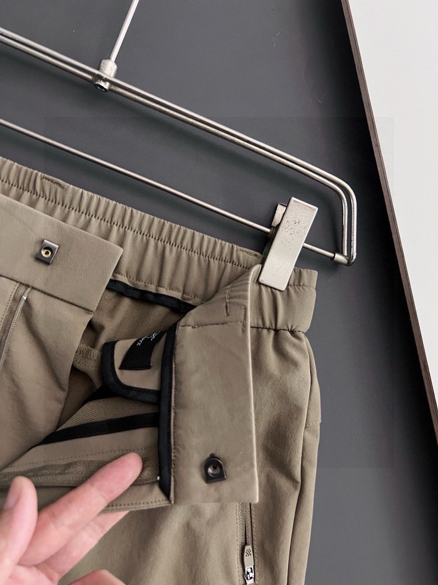 ） 始祖🐦ARC、25Ss男士工装软壳休闲裤.....……标志性的鸟家LOGO刺绣 休闲户外都是最好的选