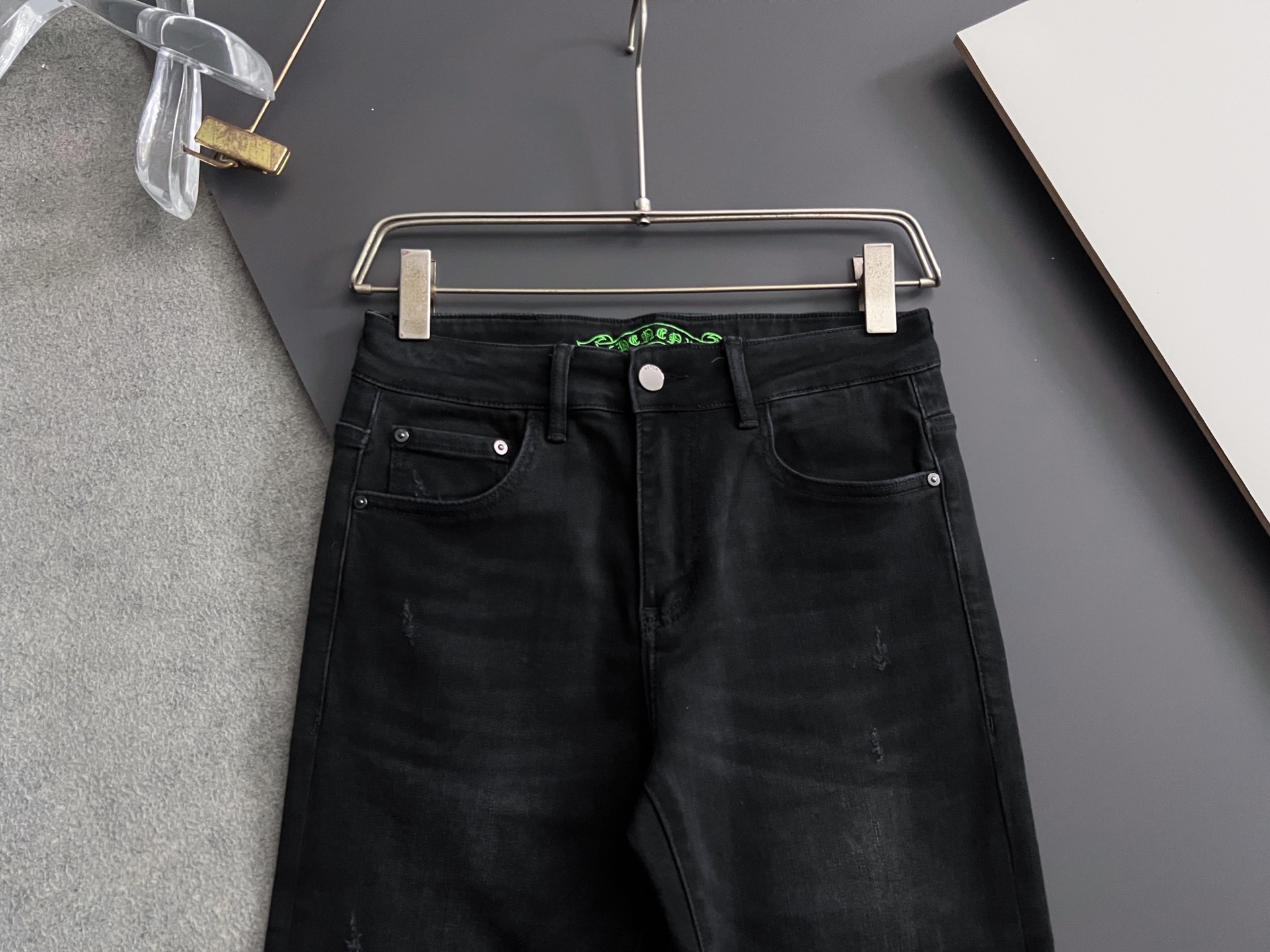 ）CH克罗心* 25/s新季爆款品质感处理完美经典休闲弹力牛仔裤 低调奢华感、订制皮牌+五金配件 专柜年