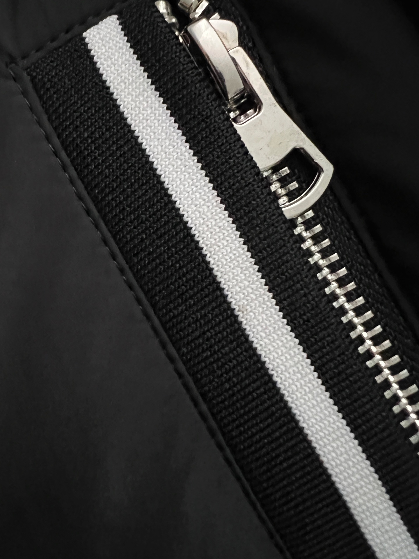 ） Bur* 2025秋冬新款老花🆕薄棉夹克 原版1:1订制五金配件全进口原版定制 欢迎专柜对比 超柔软