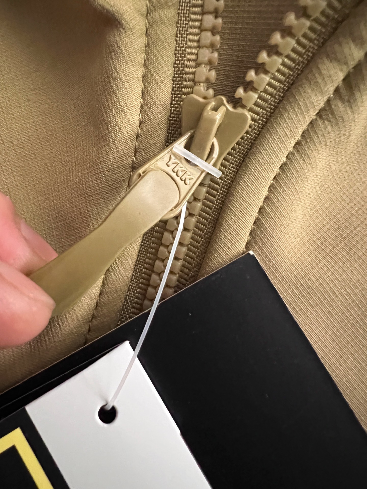 ）始祖🐦*2025Ss秋冬新款棉夹克小外套！质感与面料完美到爆基础百搭不挑人的款式，专业抗菌防静电、远红