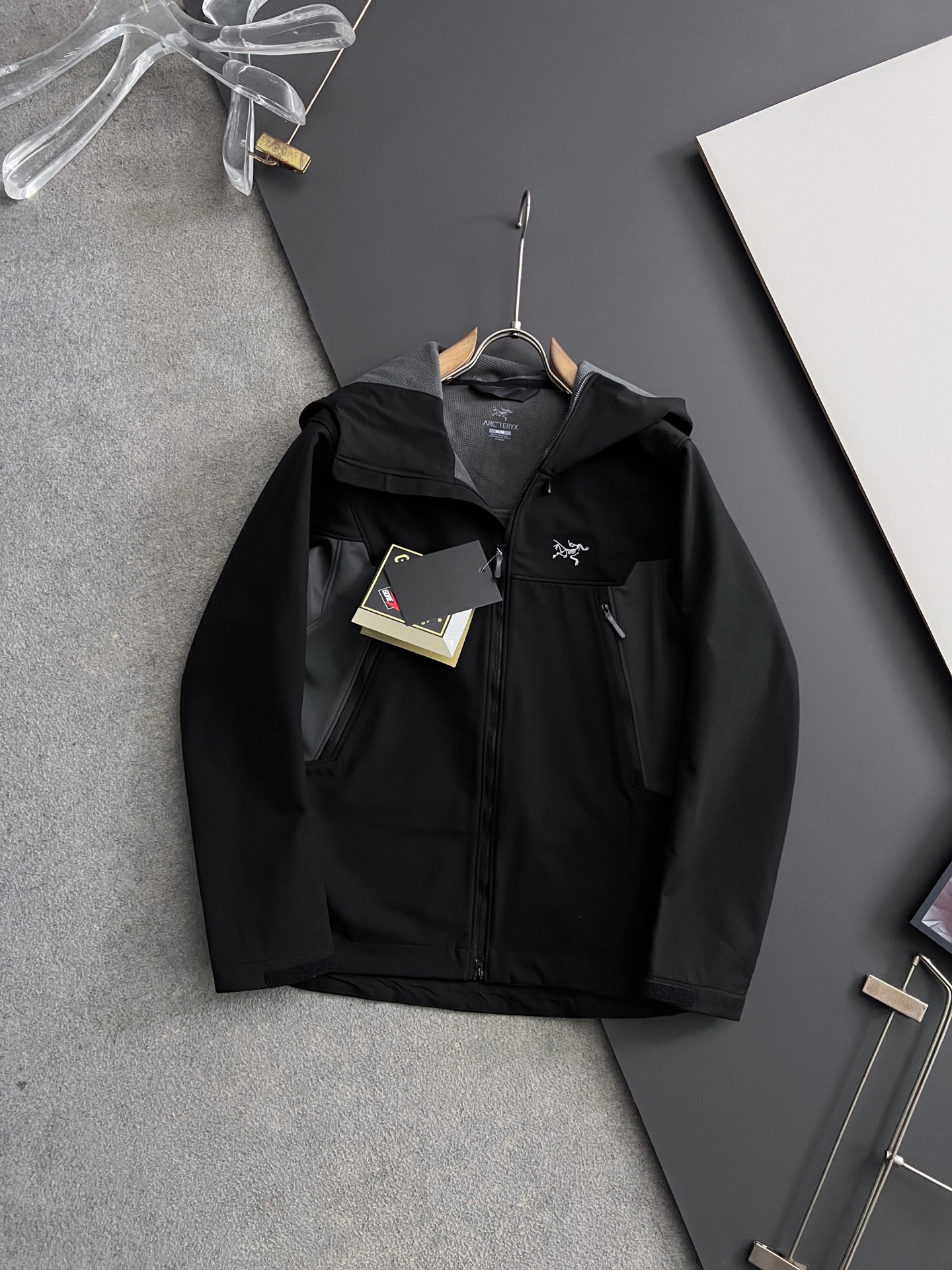 ）始祖🐦*2025Ss秋冬新款棉夹克小外套！质感与面料完美到爆基础百搭不挑人的款式，专业抗菌防静电、远红