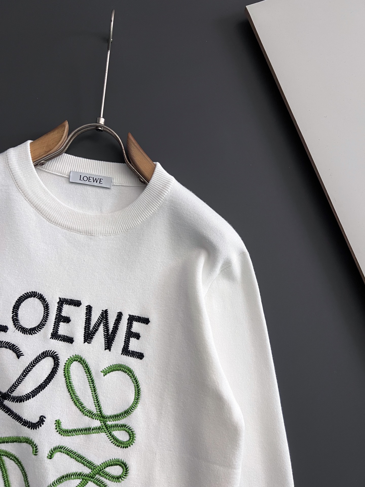 ）Loe🌟·2025款毛衣，秋冬最新款！高品质意大利进口面料，高密度针织，百搭毛衣，内搭衬衫都帅气十足！