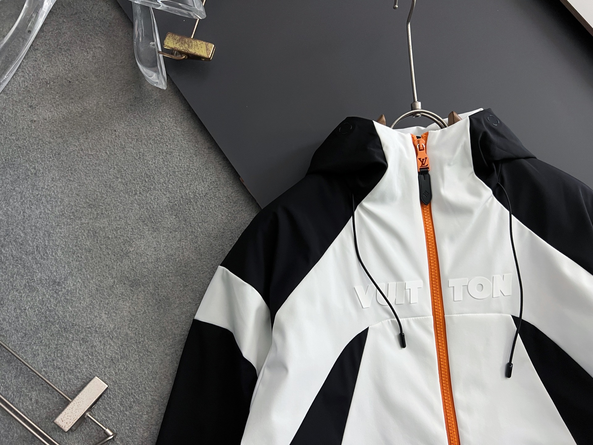 ） 1V* 2025秋冬新款🆕薄棉夹克 原版1:1订制五金配件全进口原版定制 欢迎专柜对比 超柔软 超级