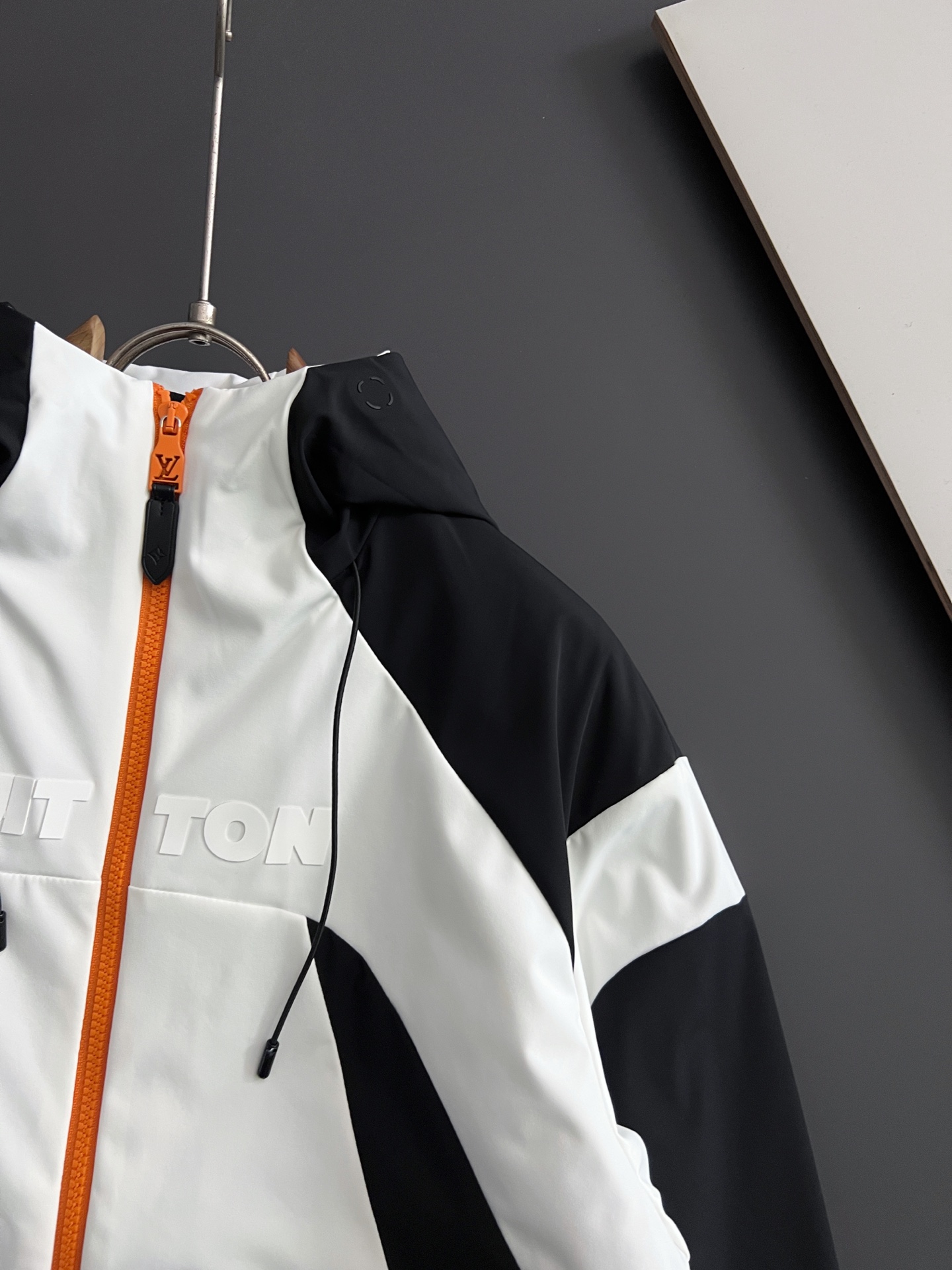 ） 1V* 2025秋冬新款🆕薄棉夹克 原版1:1订制五金配件全进口原版定制 欢迎专柜对比 超柔软 超级