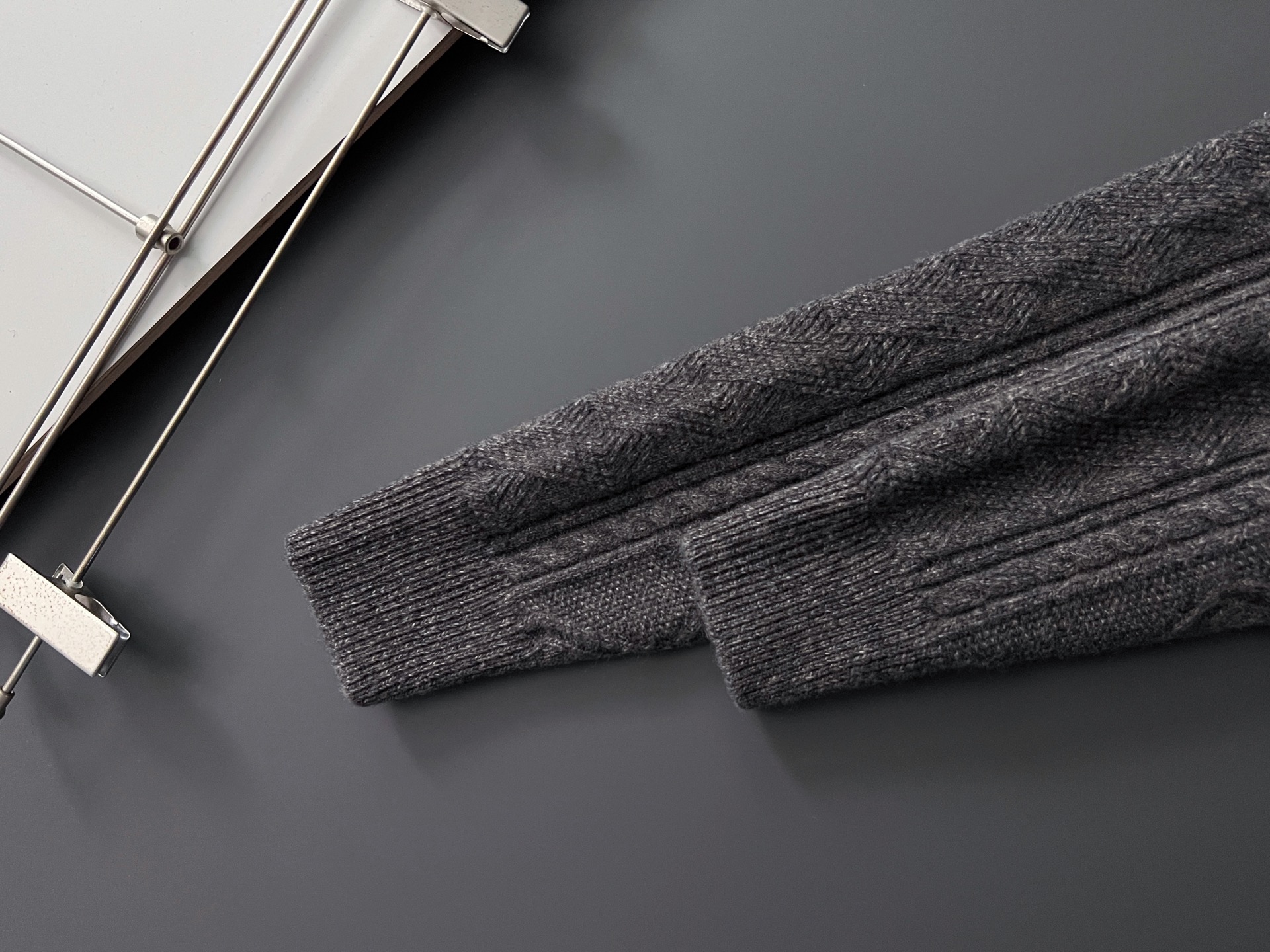 ）lP🆕*🌟顶级版圣诞风🎄冬季羊绒衫（绵羊毛100%），此款毛衣甄选客供进口100％针织羊毛材质！面料手