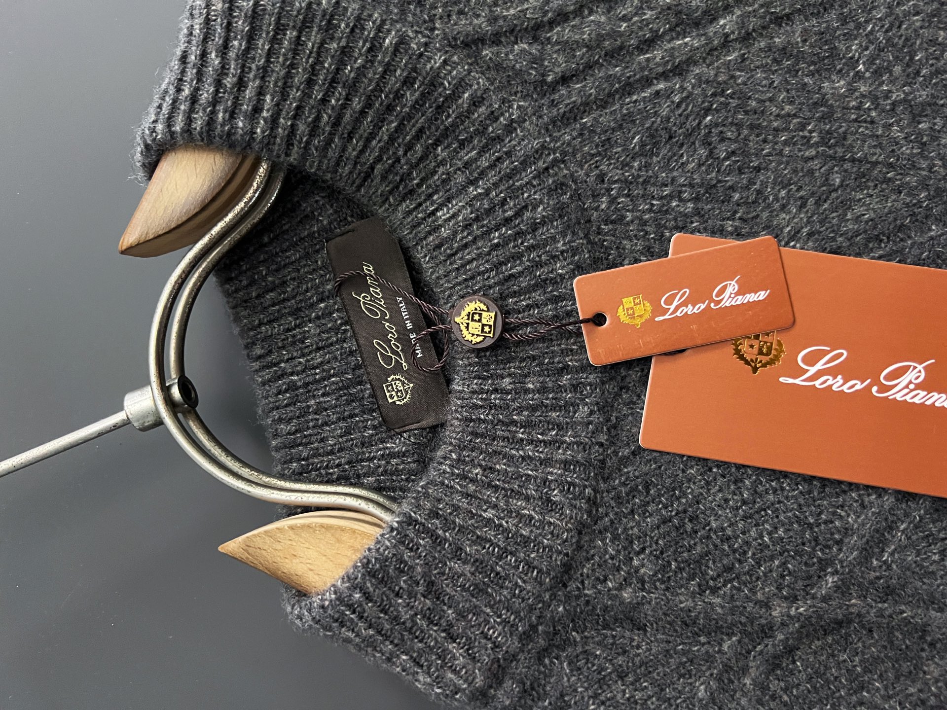 ）lP🆕*🌟顶级版圣诞风🎄冬季羊绒衫（绵羊毛100%），此款毛衣甄选客供进口100％针织羊毛材质！面料手