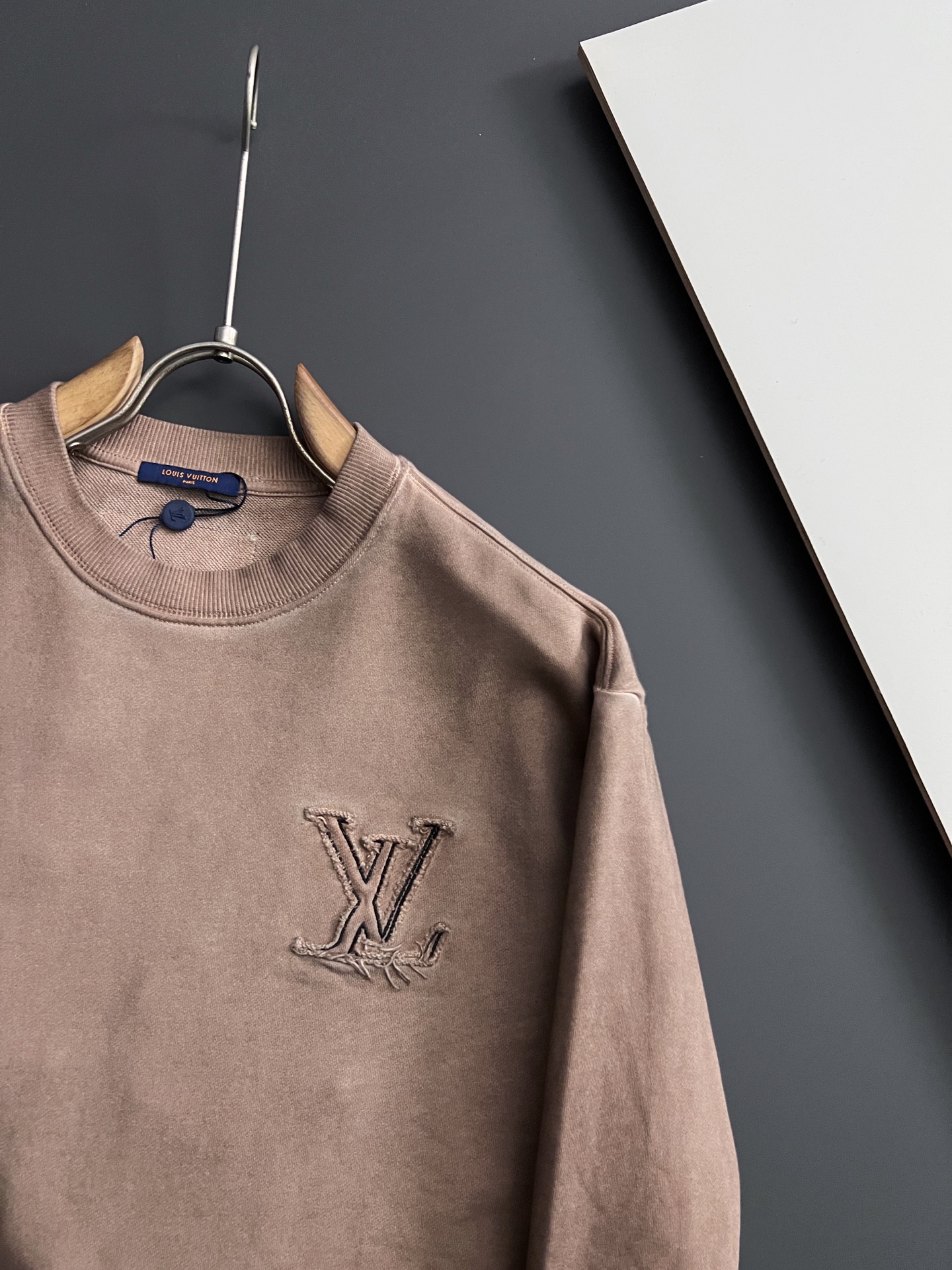 ）1V、25Ss蜡染水洗做旧顶级版本潮卫衣，最顶级的品质专柜原单，顶级制作工艺进口面料，专柜款独特设计，