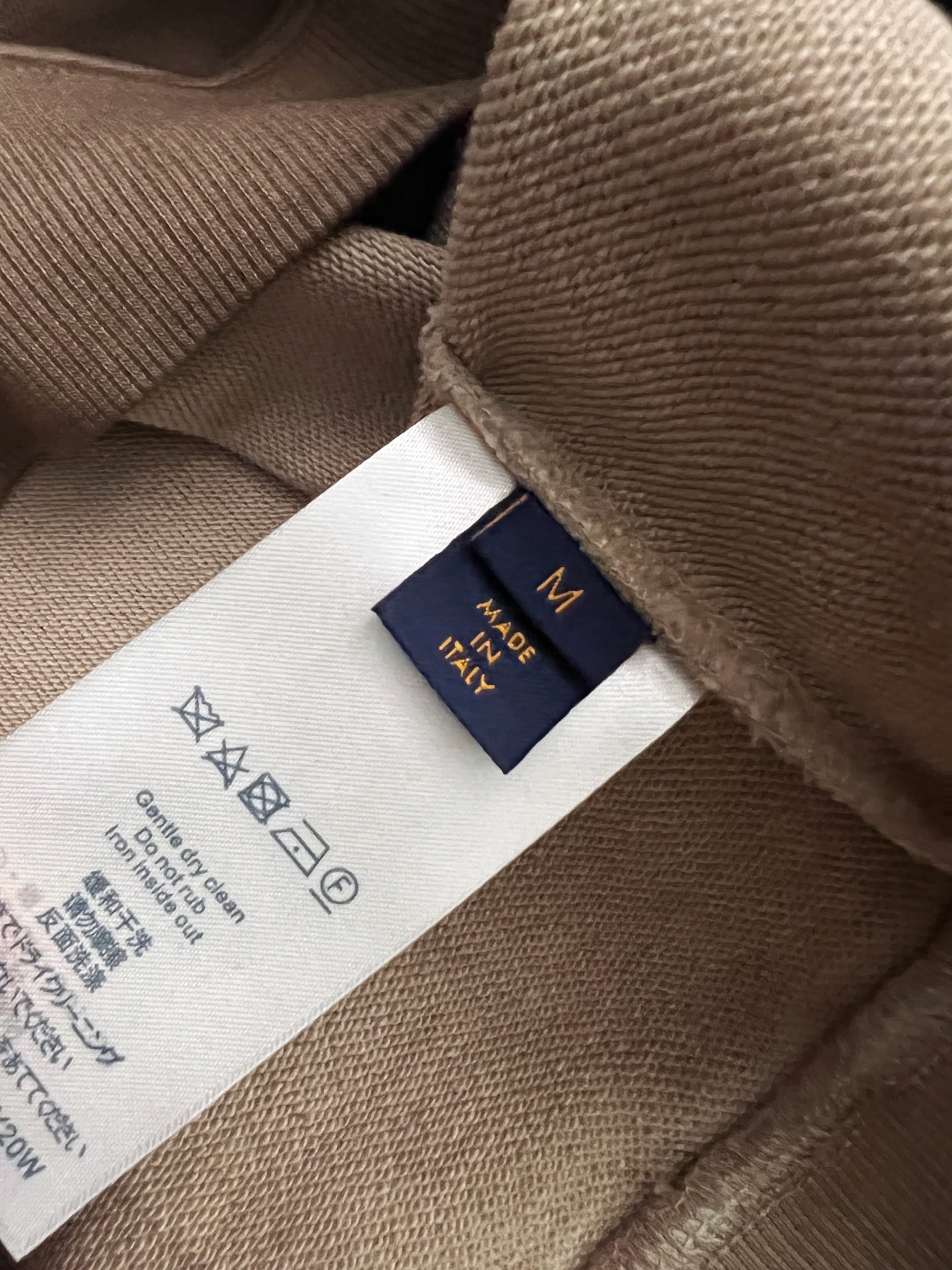 ）1V、25Ss蜡染水洗做旧顶级版本潮卫衣，最顶级的品质专柜原单，顶级制作工艺进口面料，专柜款独特设计，