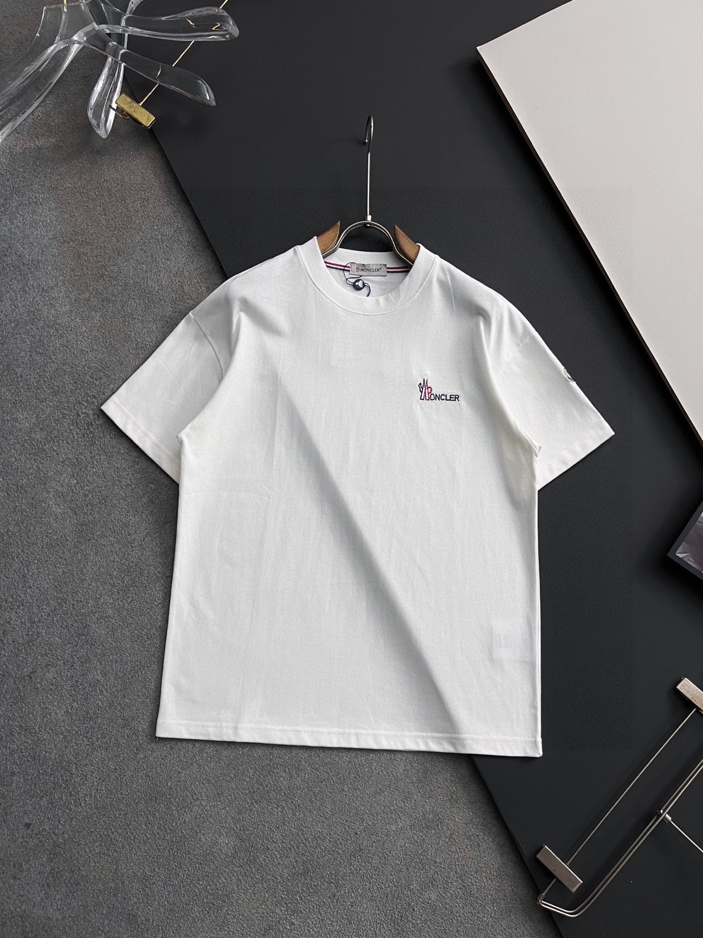 ）25福利款Mon*🌟最新独家爆款*.】重克280克纯棉双纱）爆款现货四季系列短袖，简约基础衣橱神器， 