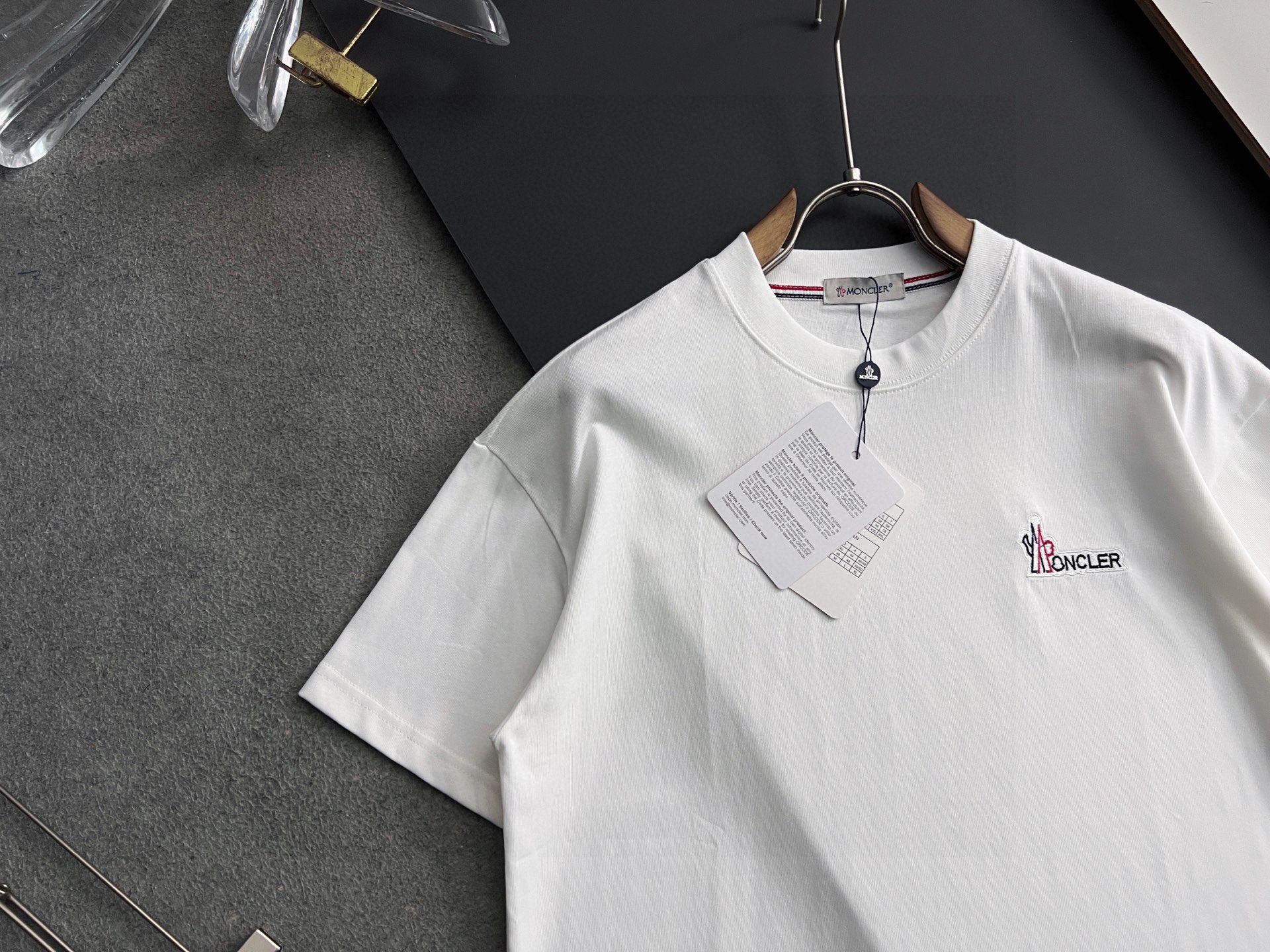 ）25福利款Mon*🌟最新独家爆款*.】重克280克纯棉双纱）爆款现货四季系列短袖，简约基础衣橱神器， 