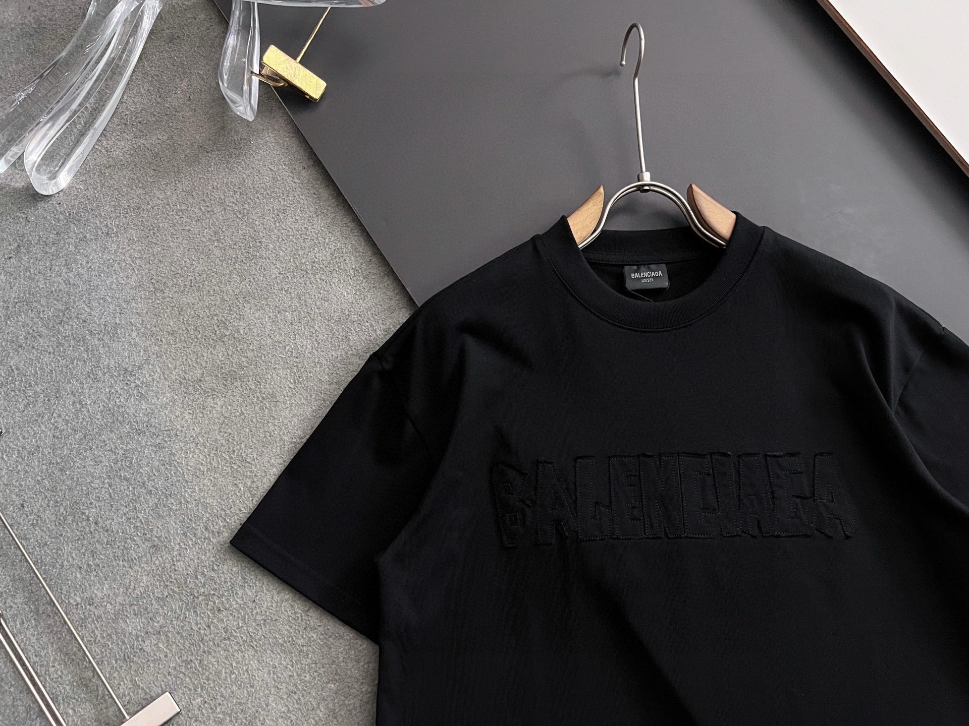 ）25福利款Bal*🌟最新独家爆款*.】重克280克纯棉双纱）爆款现货四季系列短袖，简约基础衣橱神器， 