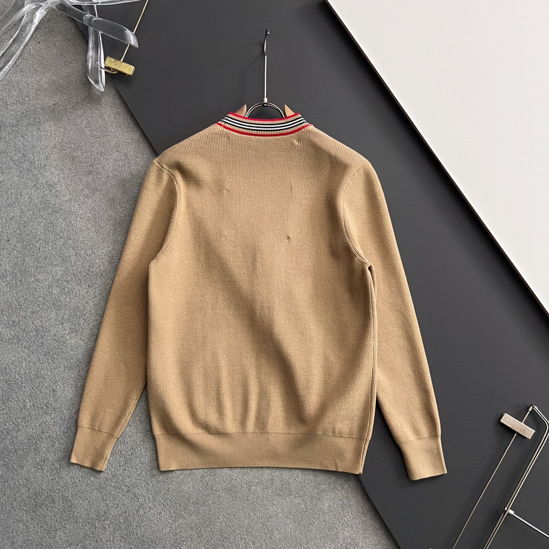 ）Bur！秋冬新款男女同款高克重针织羊毛开衫，配色标识条纹工艺设计！钩织标识条纹修饰，设计经典配色钩织设