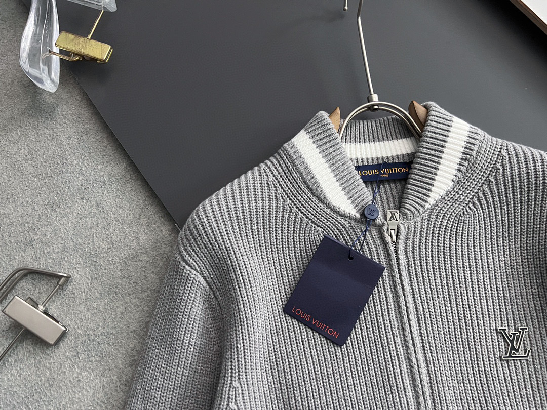）1V！秋冬新款男女同款高克重针织羊毛开衫，配色标识条纹工艺设计！钩织标识条纹修饰，设计经典配色钩织设计
