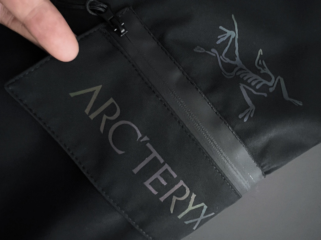 ）始祖🐦 羽绒裤🌟巨保暖 2025FW入冬装备 硬壳挡风90％白鸭绒填充 压缩后能马上立马回弹起来 蓬松