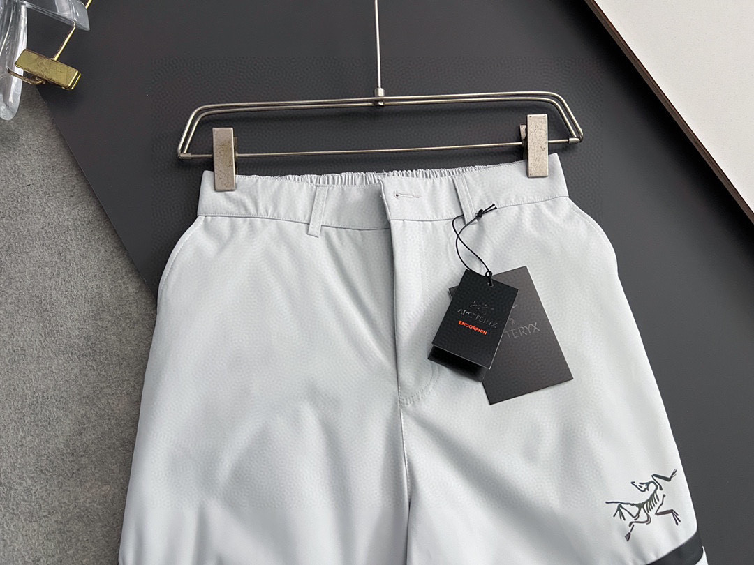 ）始祖🐦 羽绒裤🌟巨保暖 2025FW入冬装备 硬壳挡风90％白鸭绒填充 压缩后能马上立马回弹起来 蓬松