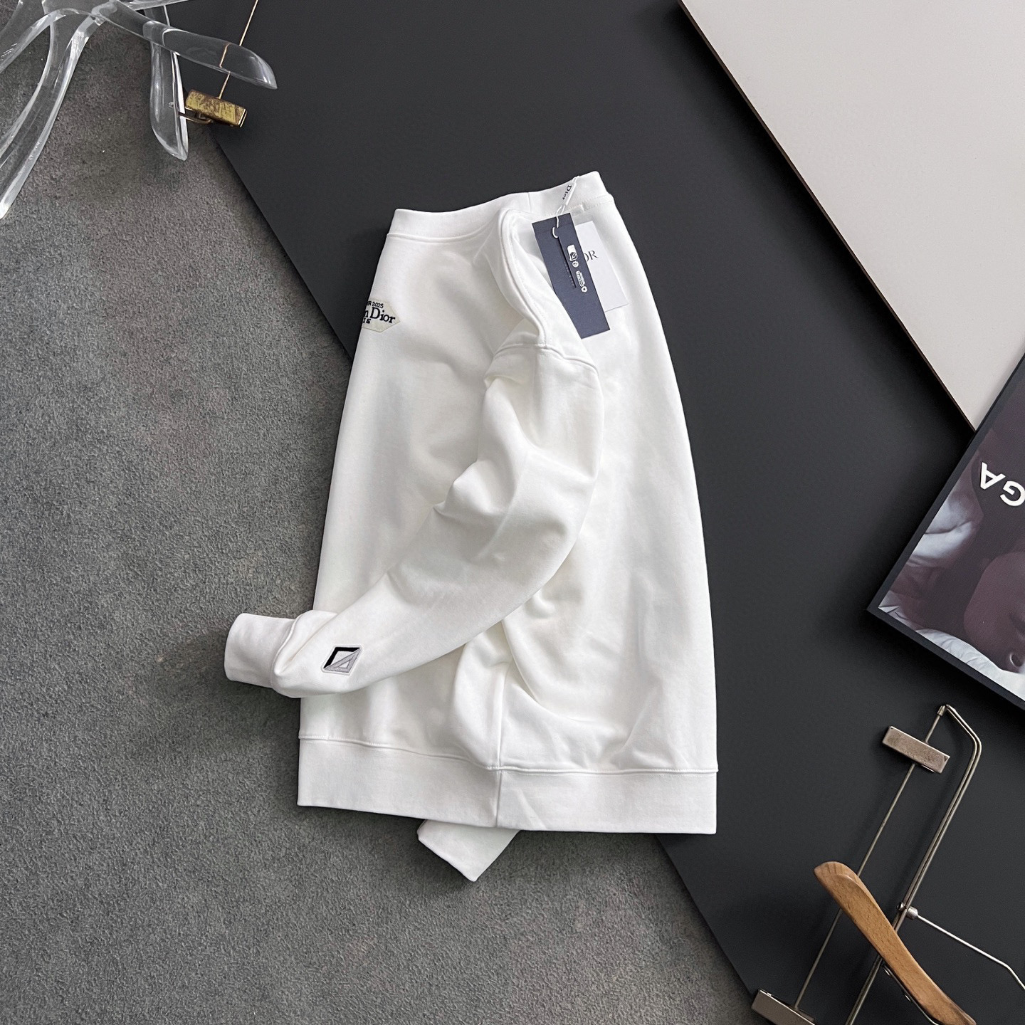 ）CD*🌟最高版｜独家 高端定制。 15年专业卫衣，无论是面料上还是版型上都是完美越级，精美工艺圆领款，