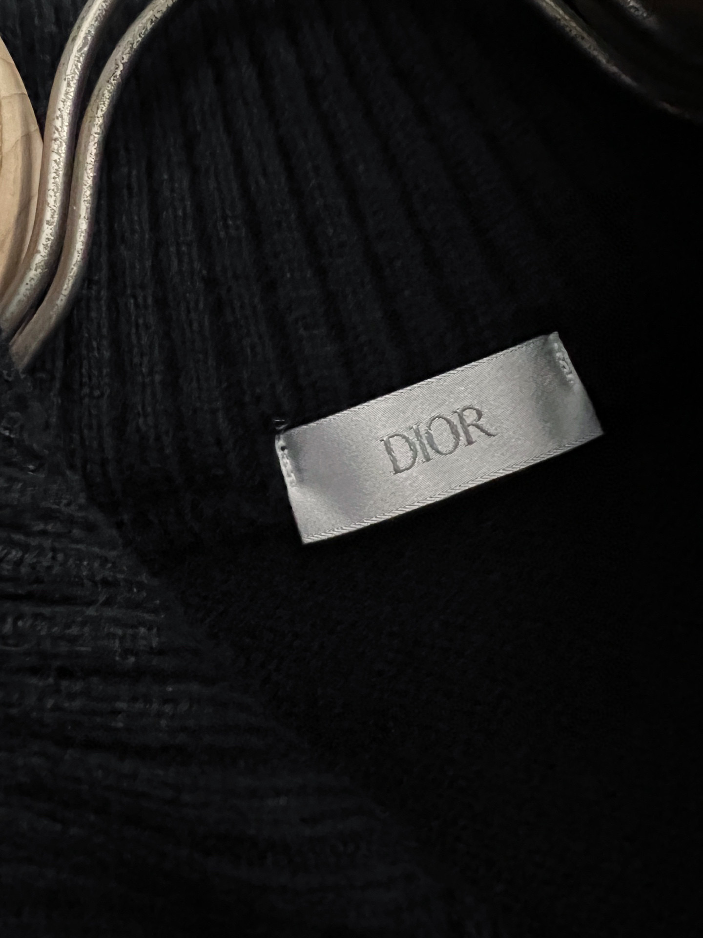 ）CD*2025🌟FW独家爆款秋冬新款厚织毛衣纯色织法工艺设计！面料手感偏厚实，有一定的自重感，柔软绵密