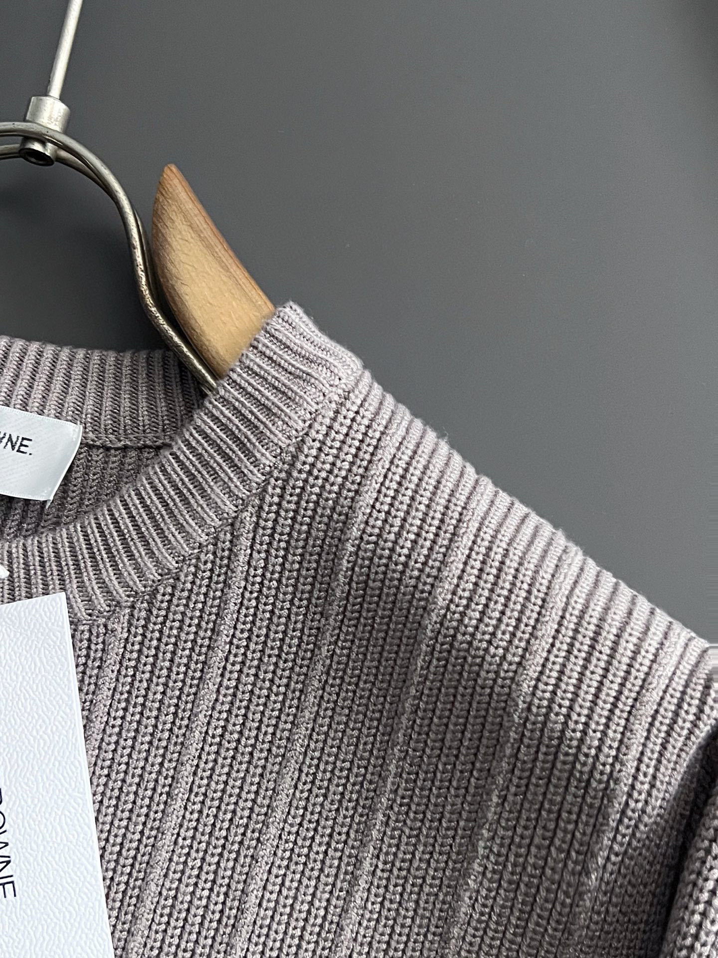 ）TB*最新爆款、25ss最新款秋冬时尚毛衣7针织线、最顶级版黑色华夫格提针织log0纯色专柜款针织线衫