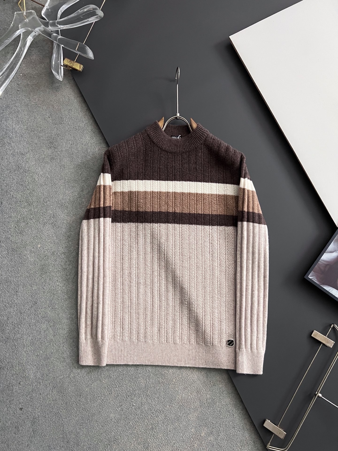 ）Zegn*🌟顶级版冬季羊绒衫（绵羊毛100%），轻商务老钱风，此款毛衣甄选客供进口100％针织羊毛材质