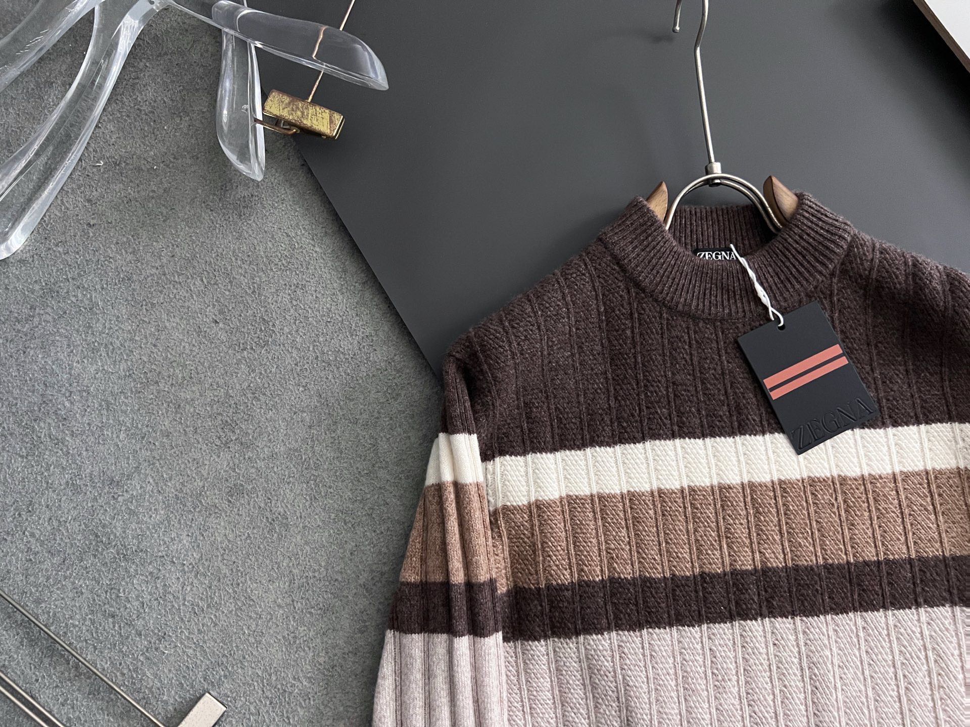 ）Zegn*🌟顶级版冬季羊绒衫（绵羊毛100%），轻商务老钱风，此款毛衣甄选客供进口100％针织羊毛材质