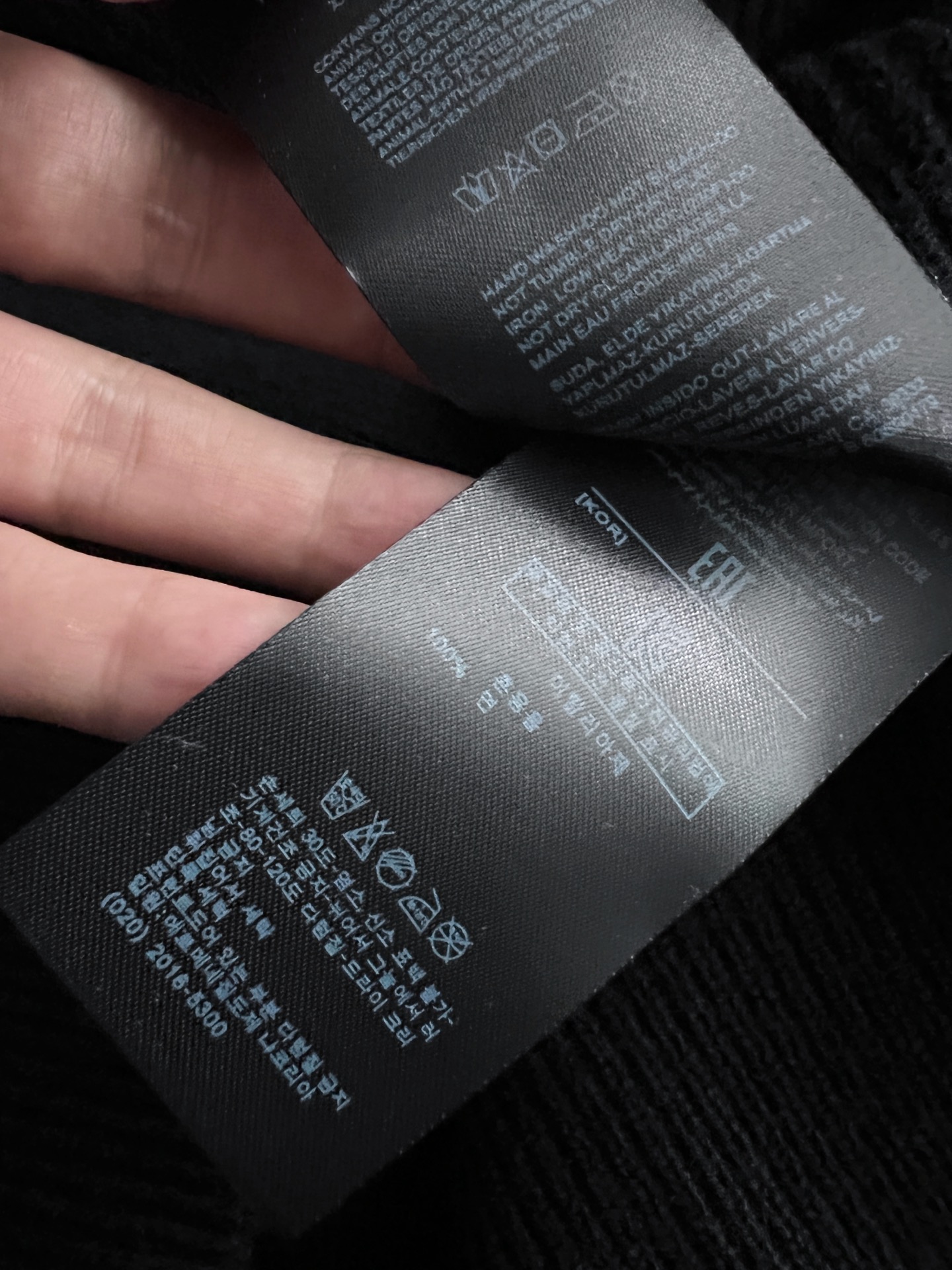 ）Zegn*、25ss最新款杰尼吖秋冬时尚毛衣7针织线、最顶级版黑色华夫格提针织log0纯色专柜款针织线