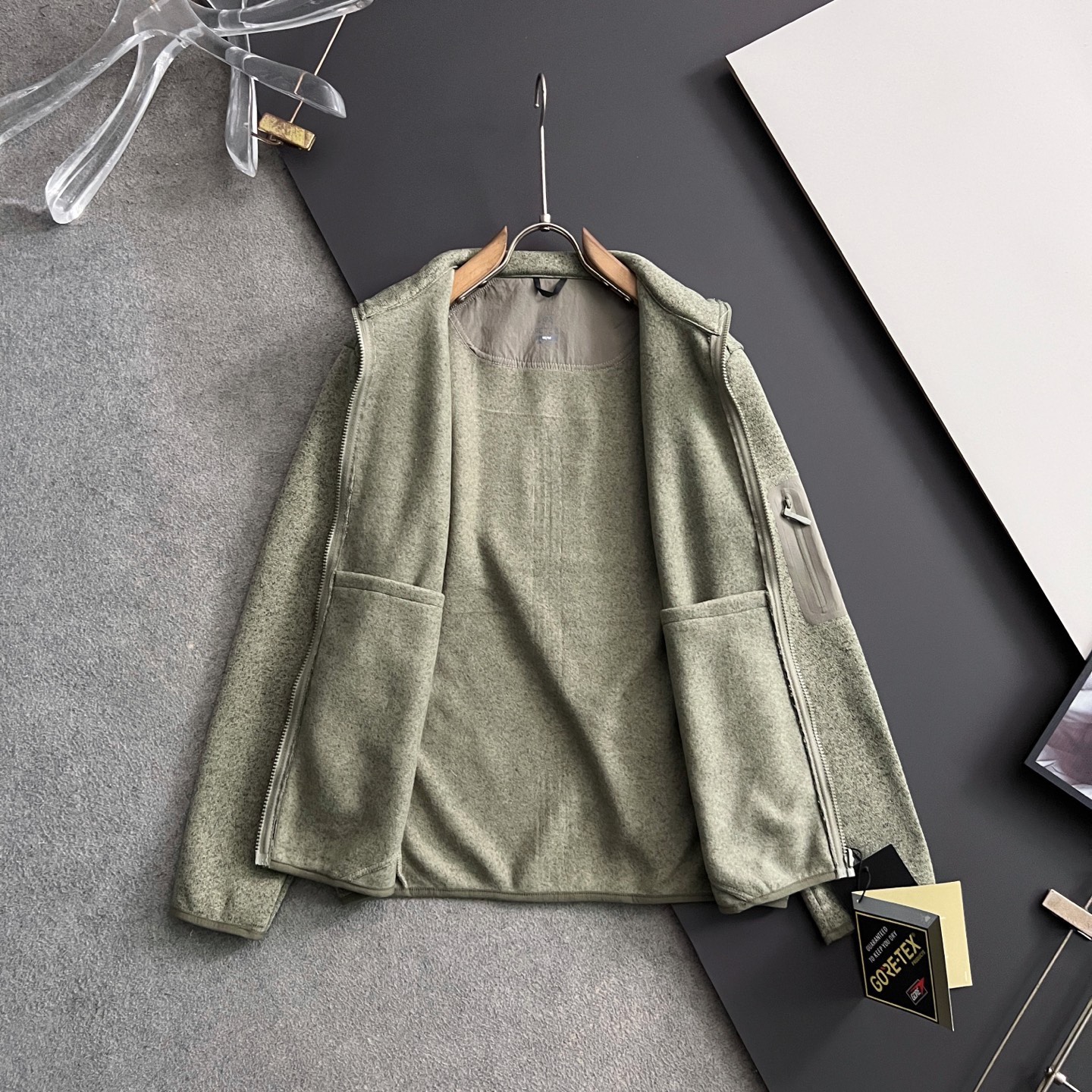 ）始祖🐦*🌟最高版｜独家 高端定制。 纯棉针织卫衣拉链衫，精美工艺圆领款，独家薄绒平绒内里复合柔软贴身科