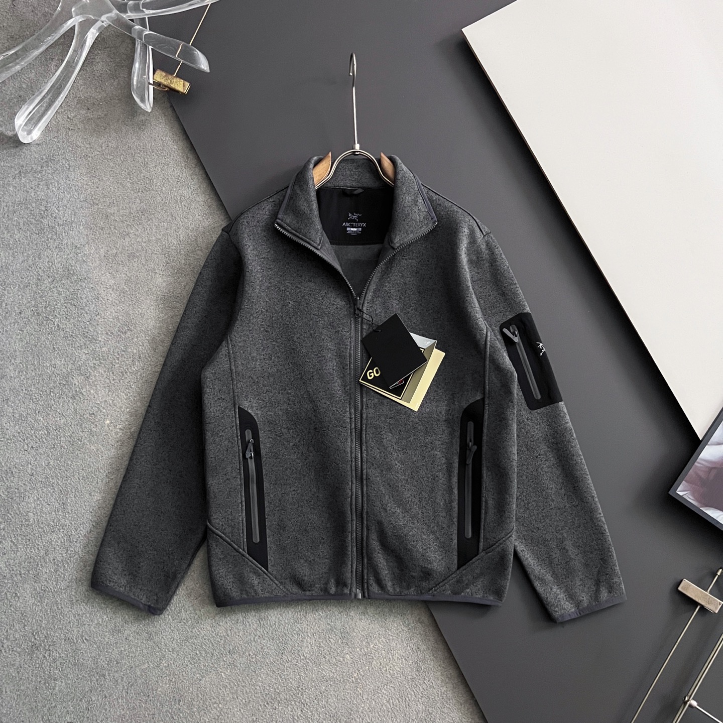 ）始祖🐦*🌟最高版｜独家 高端定制。 纯棉针织卫衣拉链衫，精美工艺圆领款，独家薄绒平绒内里复合柔软贴身科