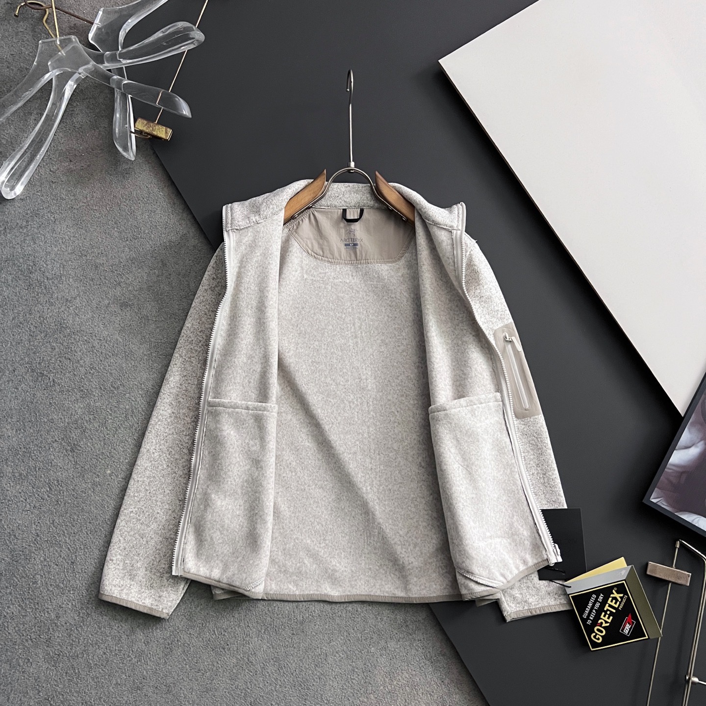 ）始祖🐦*🌟最高版｜独家 高端定制。 纯棉针织卫衣拉链衫，精美工艺圆领款，独家薄绒平绒内里复合柔软贴身科